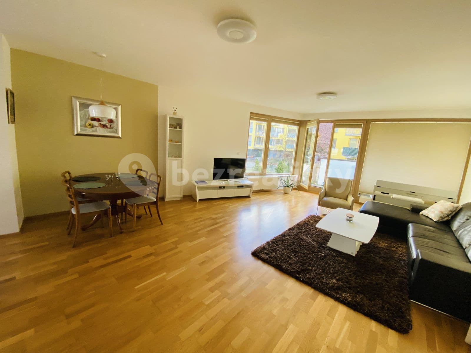 Pronájem bytu 3+kk 100 m², Jeseniova, Praha, Praha Pronájem bytu 3+kk 100 m², Jeseniova, Praha, Praha