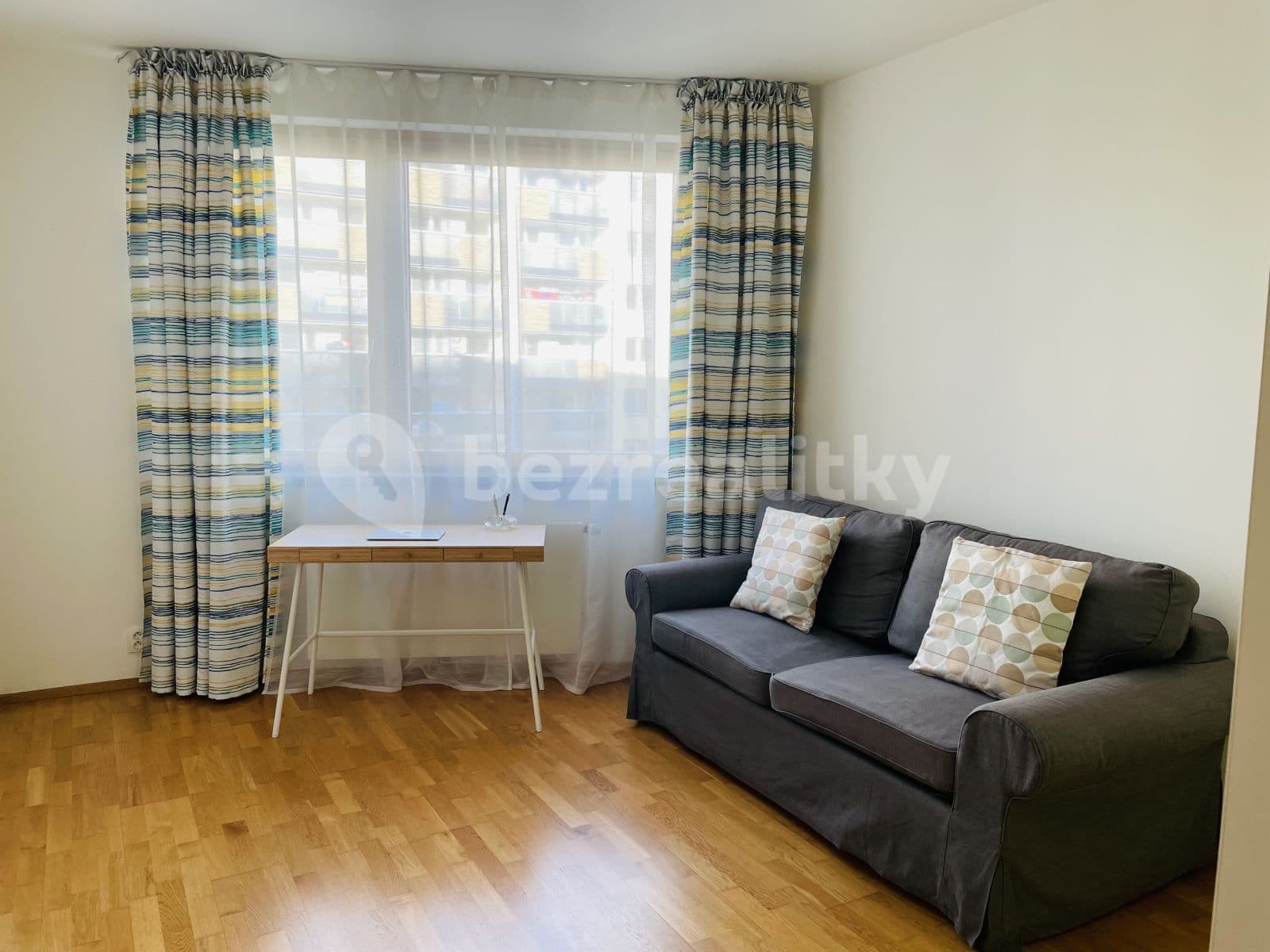 Pronájem bytu 3+kk 100 m², Jeseniova, Praha, Praha Pronájem bytu 3+kk 100 m², Jeseniova, Praha, Praha