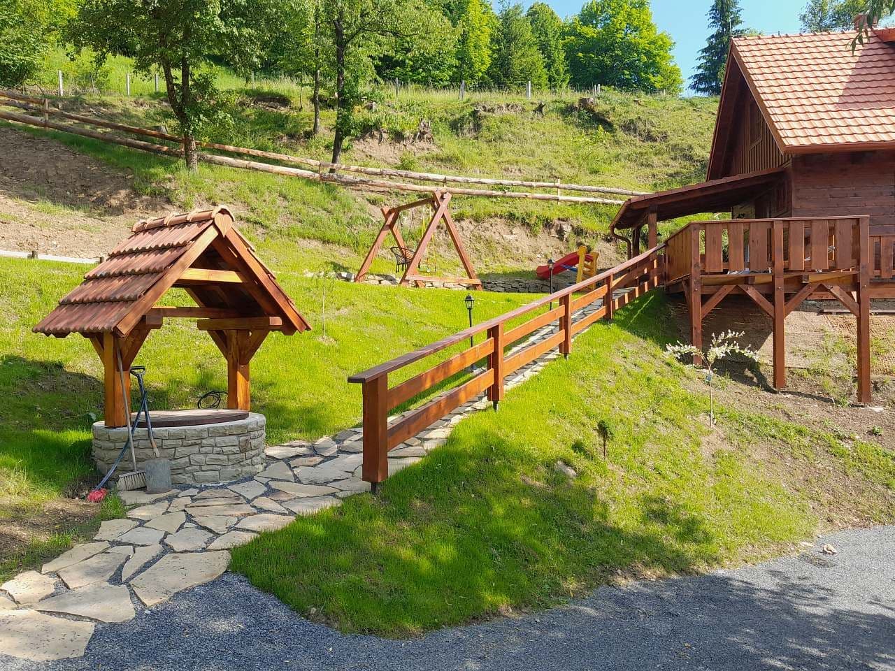 Pronájem chaty, chalupy, Huslenky, Zlínský kraj Pronájem chaty, chalupy, Huslenky, Zlínský kraj