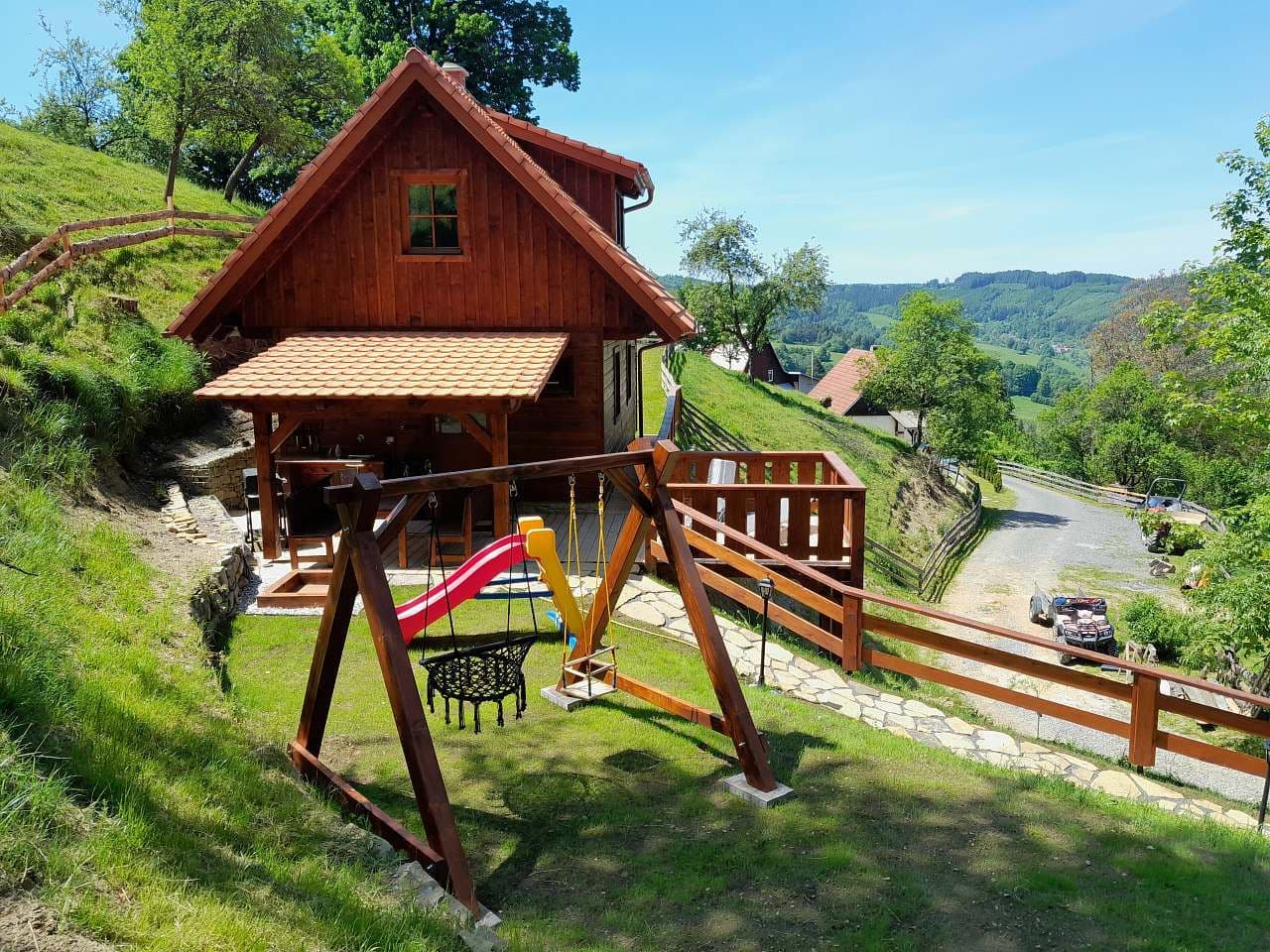 Pronájem chaty, chalupy, Huslenky, Zlínský kraj Pronájem chaty, chalupy, Huslenky, Zlínský kraj