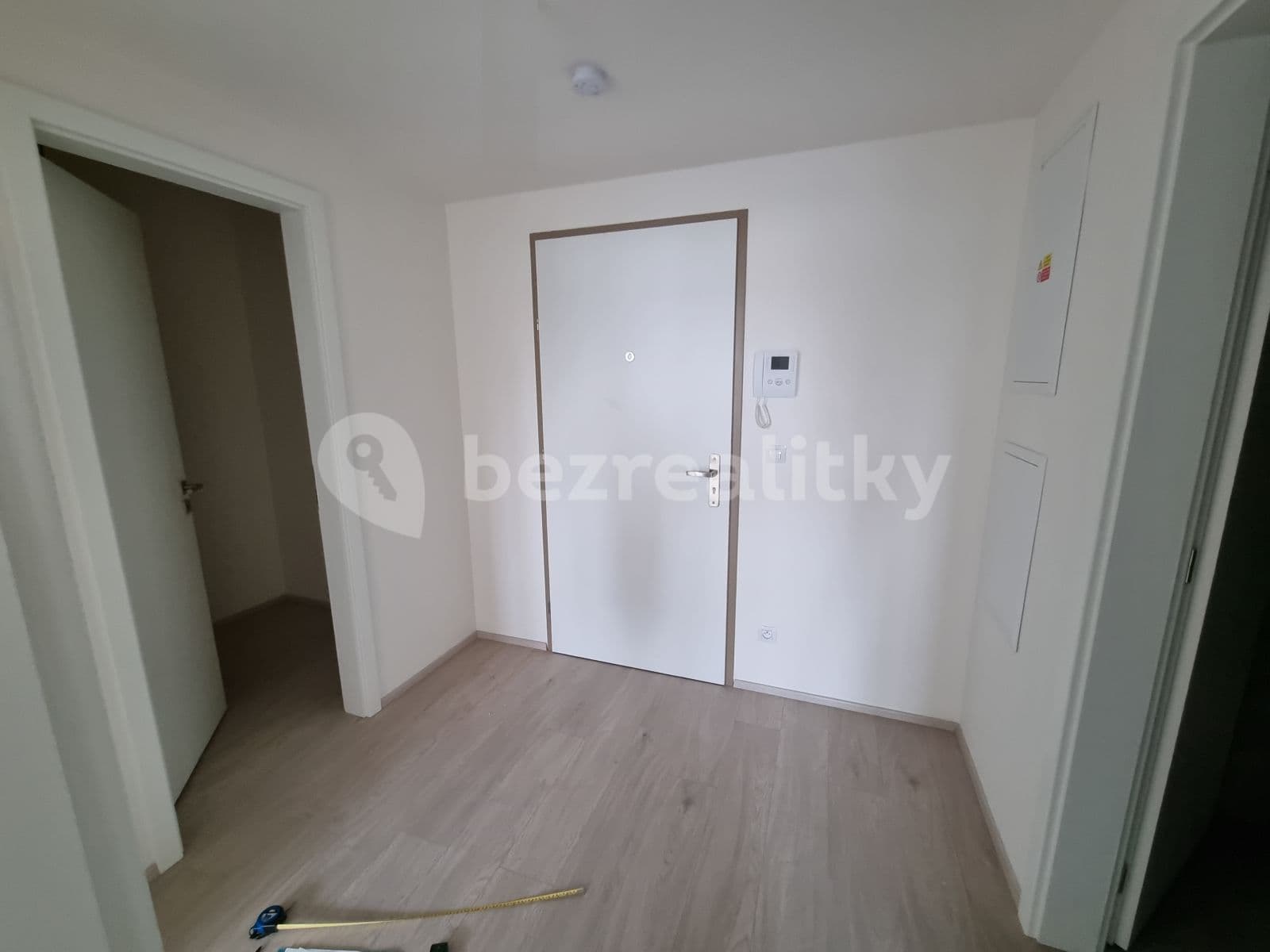 Pronájem bytu 2+kk 52 m², Dělnická, Praha, Praha Pronájem bytu 2+kk 52 m², Dělnická, Praha, Praha