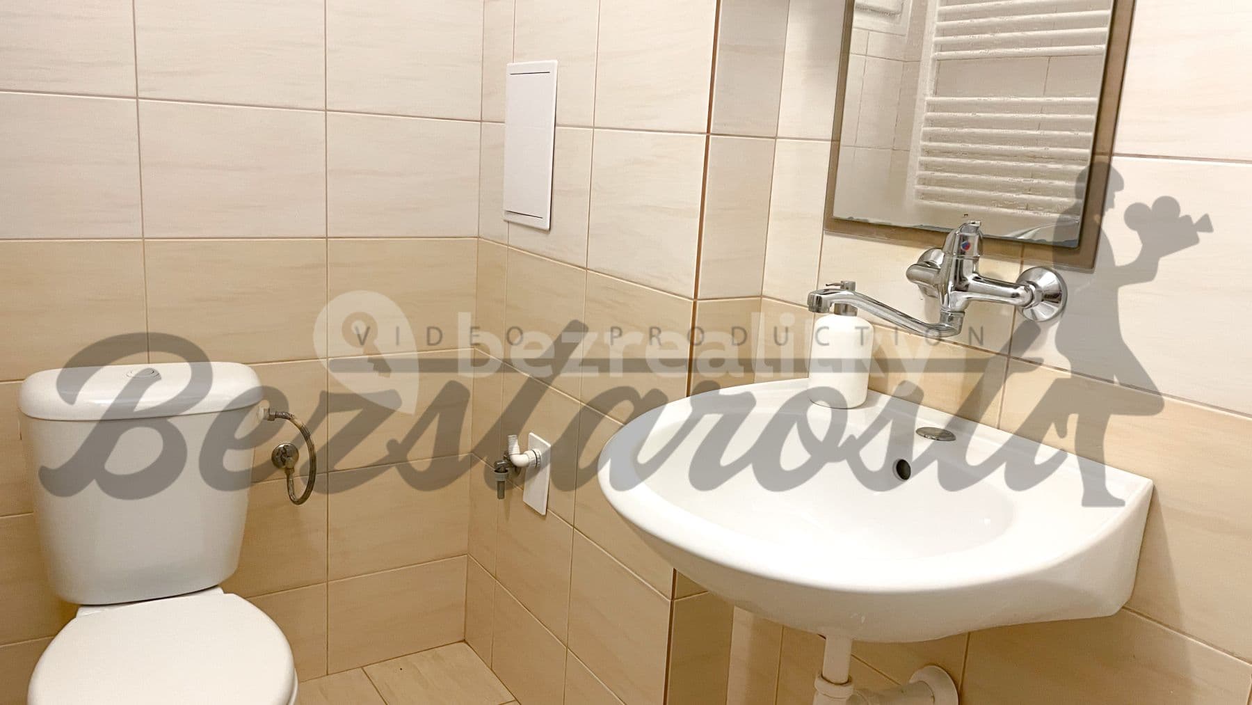 Pronájem bytu 1+1 34 m², Vrchlického, Praha, Praha Pronájem bytu 1+1 34 m², Vrchlického, Praha, Praha