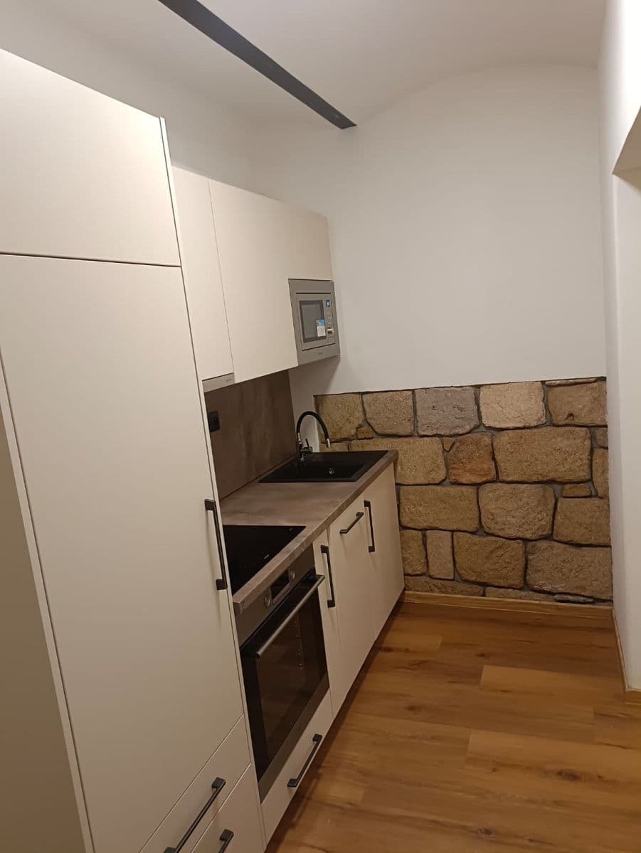 Prodej bytu 1+1 70 m², U Horní brány, Broumov, Královéhradecký kraj Prodej bytu 1+1 70 m², U Horní brány, Broumov, Královéhradecký kraj