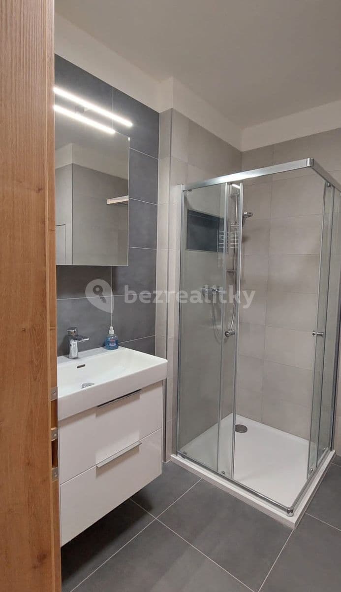 Pronájem bytu 2+kk 65 m², U Škol, Bučovice, Jihomoravský kraj Pronájem bytu 2+kk 65 m², U Škol, Bučovice, Jihomoravský kraj
