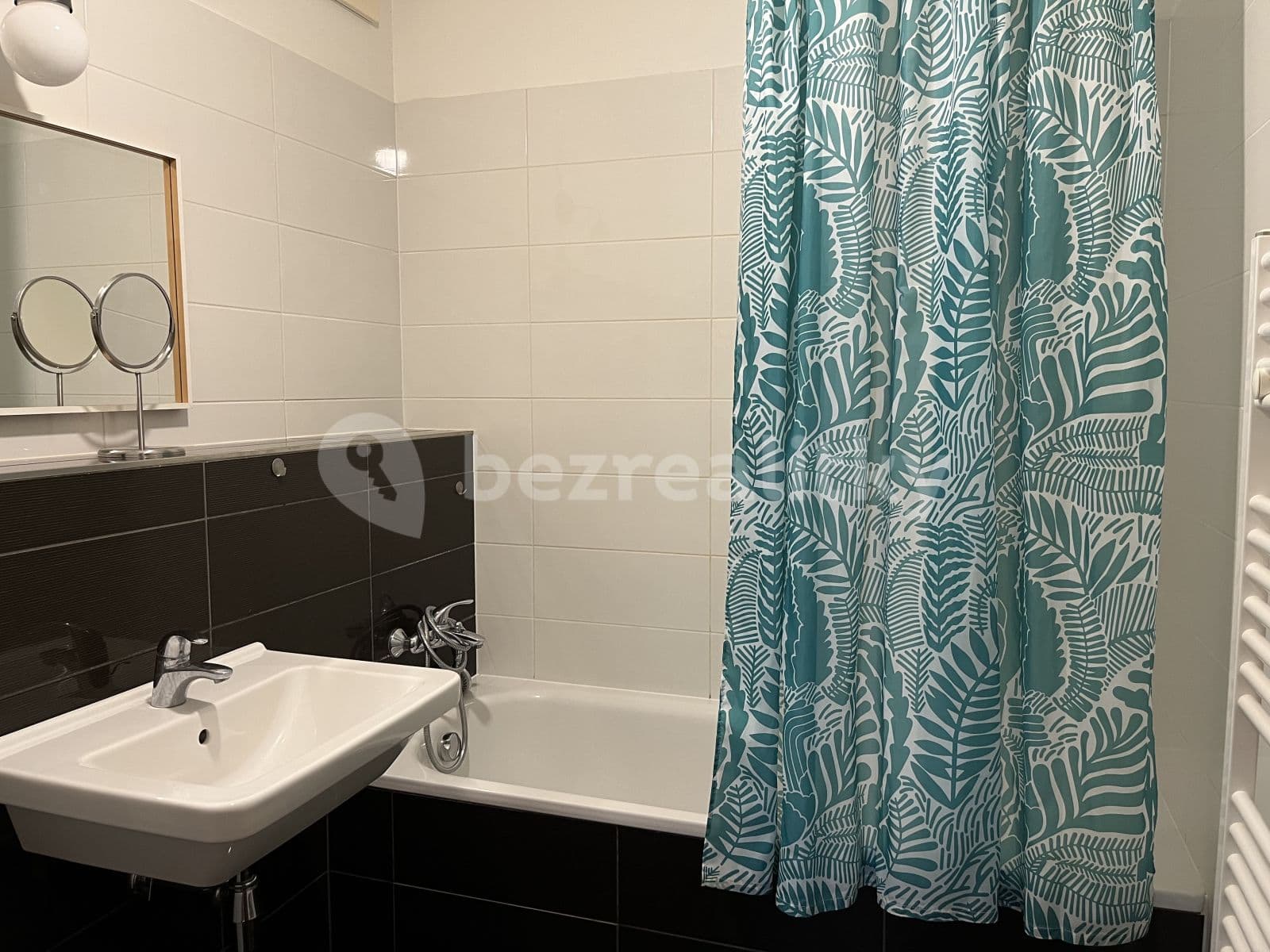 Pronájem bytu 2+kk 62 m², Sousedíkova, Praha, Praha Pronájem bytu 2+kk 62 m², Sousedíkova, Praha, Praha