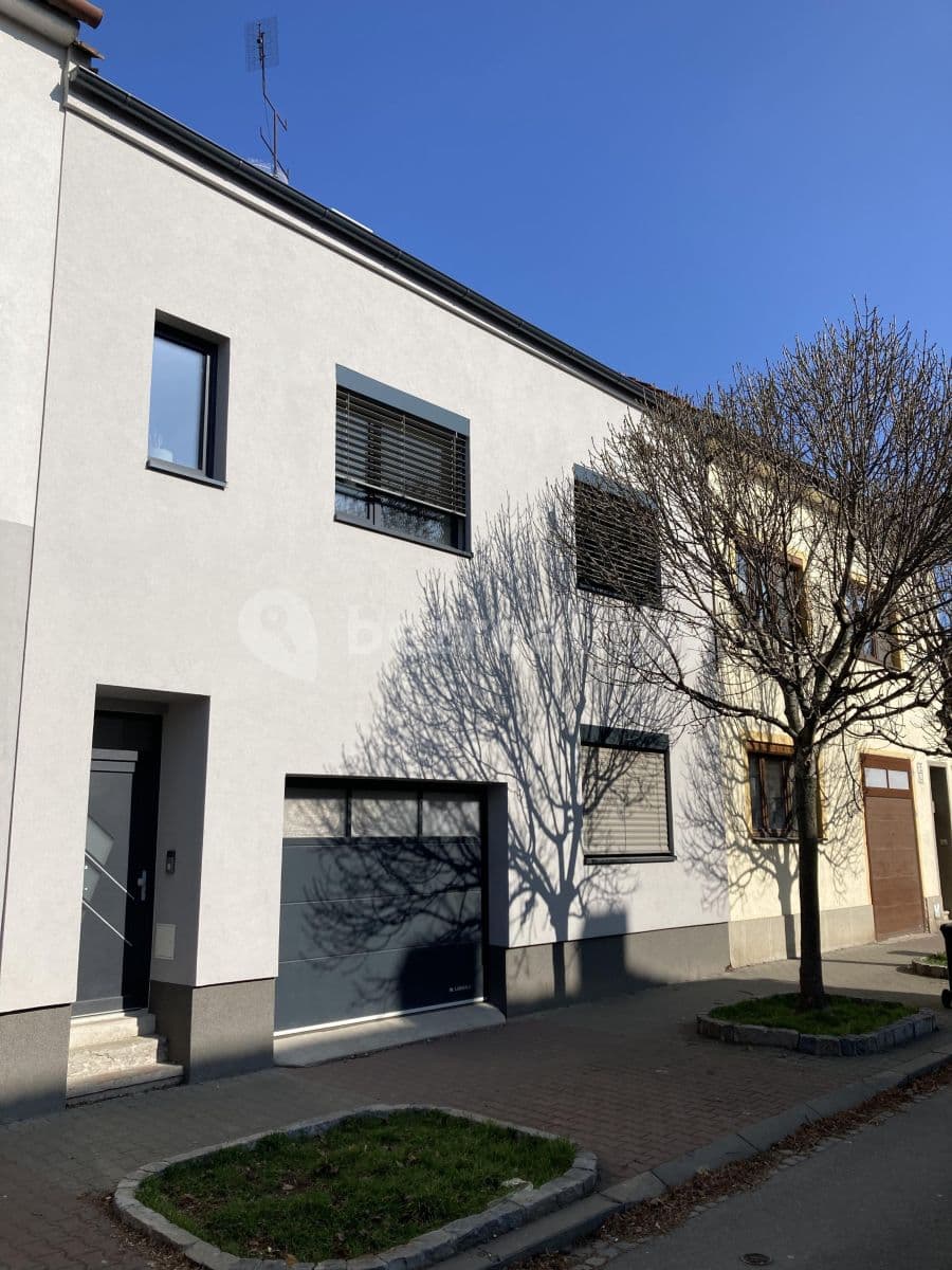 Pronájem bytu 2+1 85 m², Jiránkova, Brno, Jihomoravský kraj Pronájem bytu 2+1 85 m², Jiránkova, Brno, Jihomoravský kraj