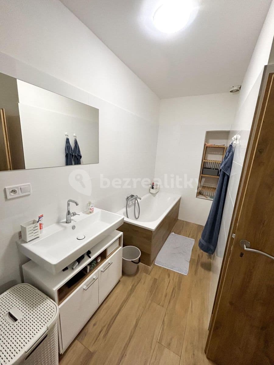 Pronájem bytu 2+1 85 m², Jiránkova, Brno, Jihomoravský kraj Pronájem bytu 2+1 85 m², Jiránkova, Brno, Jihomoravský kraj