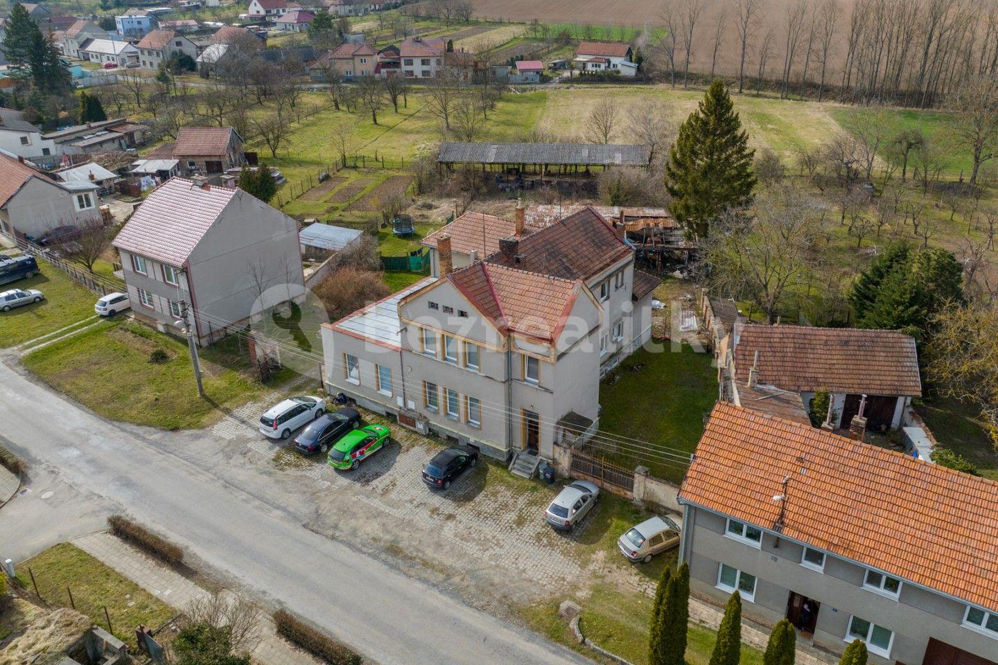 Prodej domu 339 m², pozemek 2.186 m², Pačlavice, Zlínský kraj