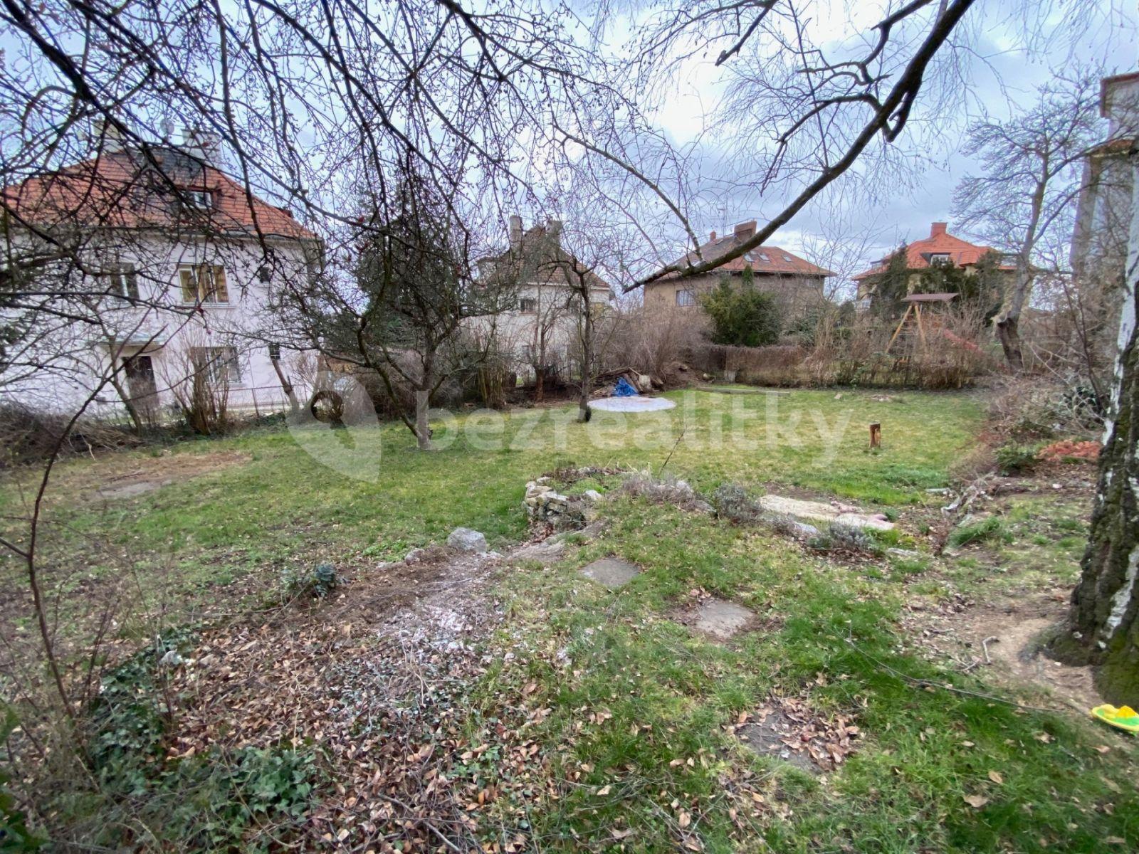 Prodej pozemku 753 m², K Habrovce, Praha, Praha