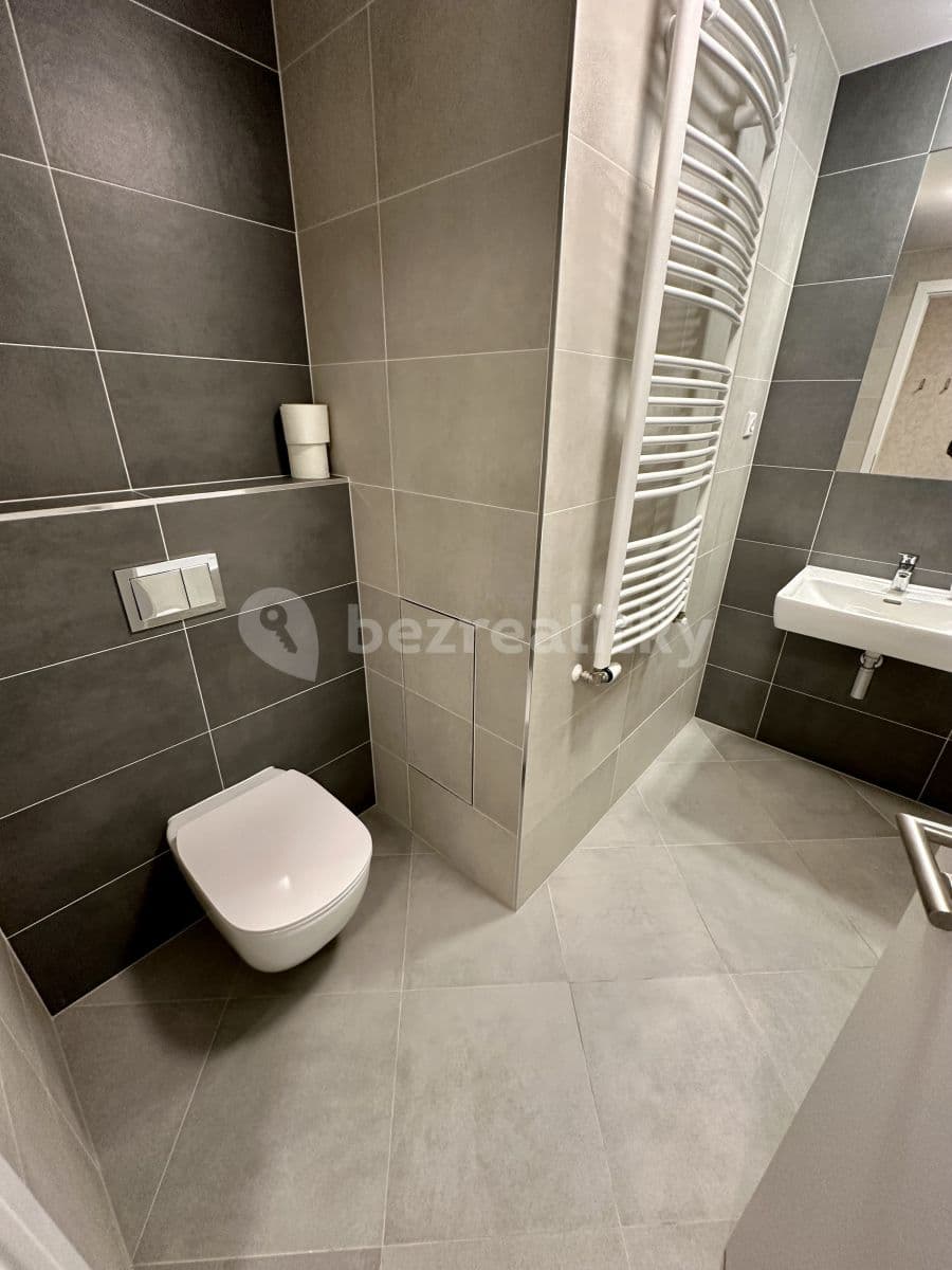 Pronájem bytu 2+kk 47 m², U Pergamenky, Praha, Praha Pronájem bytu 2+kk 47 m², U Pergamenky, Praha, Praha