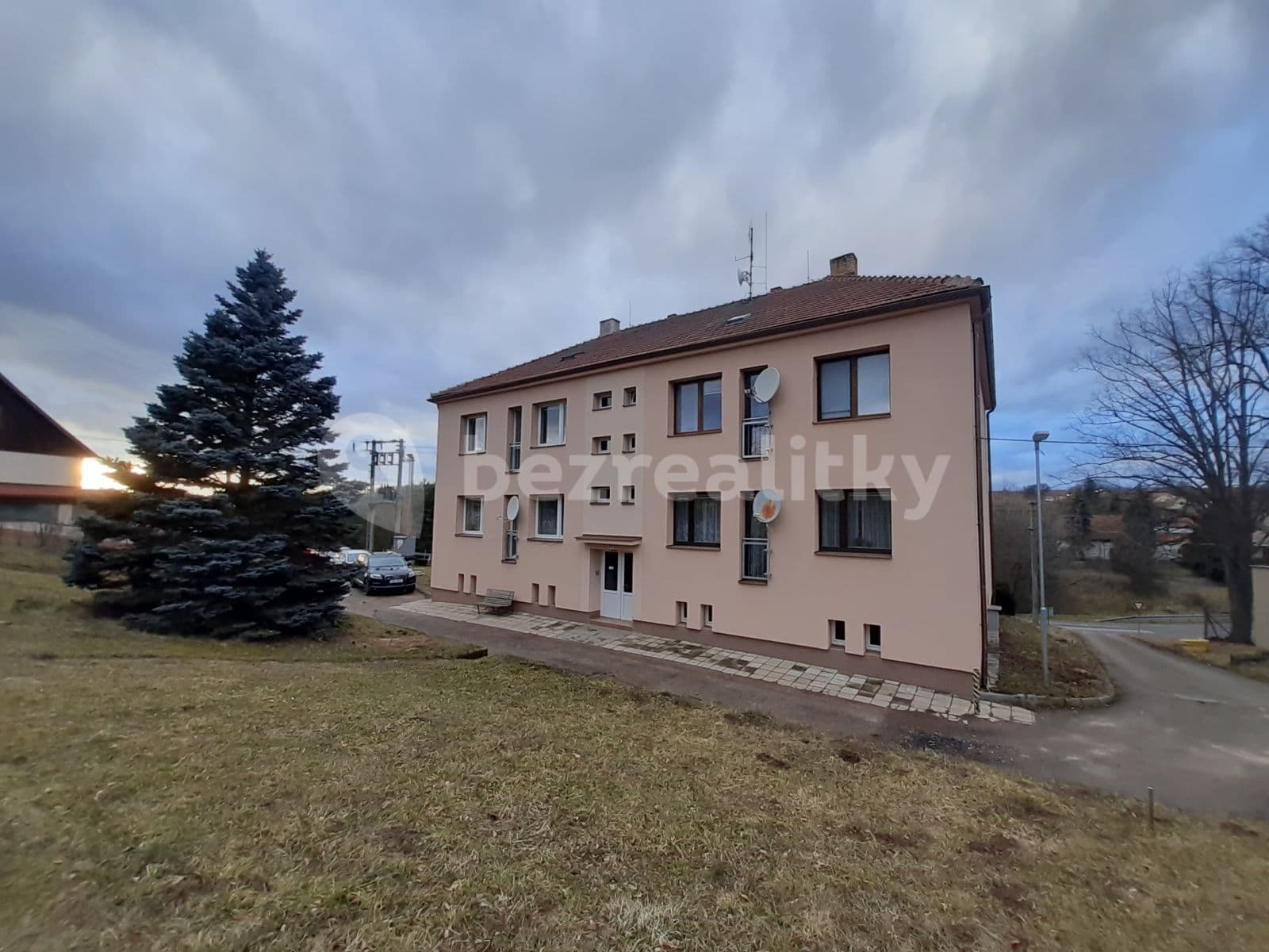 Pronájem bytu 3+1 79 m², Rohozec, Jihomoravský kraj Pronájem bytu 3+1 79 m², Rohozec, Jihomoravský kraj