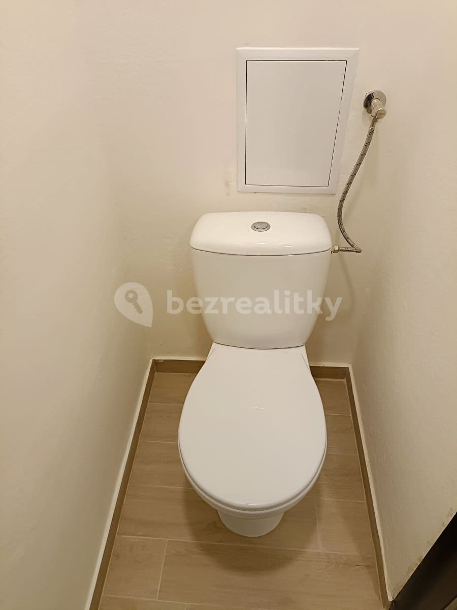 Pronájem bytu 3+1 79 m², Rohozec, Jihomoravský kraj Pronájem bytu 3+1 79 m², Rohozec, Jihomoravský kraj