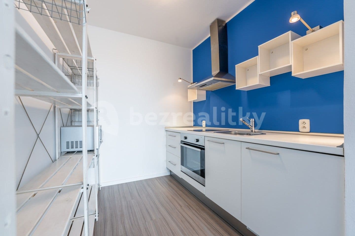 Pronájem bytu 2+kk 44 m², Hráského, Praha, Praha Pronájem bytu 2+kk 44 m², Hráského, Praha, Praha