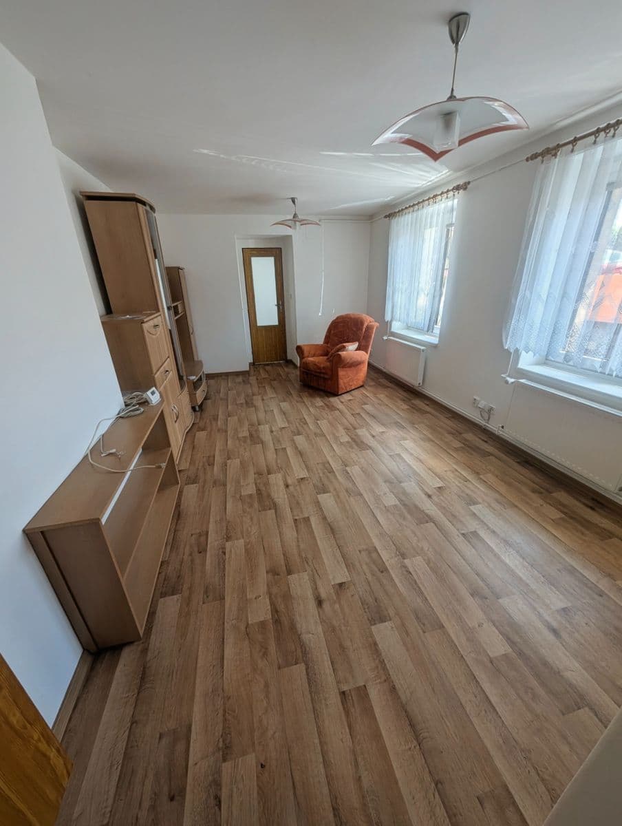 Pronájem bytu 2+1 36 m², Želivského, Jablonec nad Nisou, Liberecký kraj Pronájem bytu 2+1 36 m², Želivského, Jablonec nad Nisou, Liberecký kraj