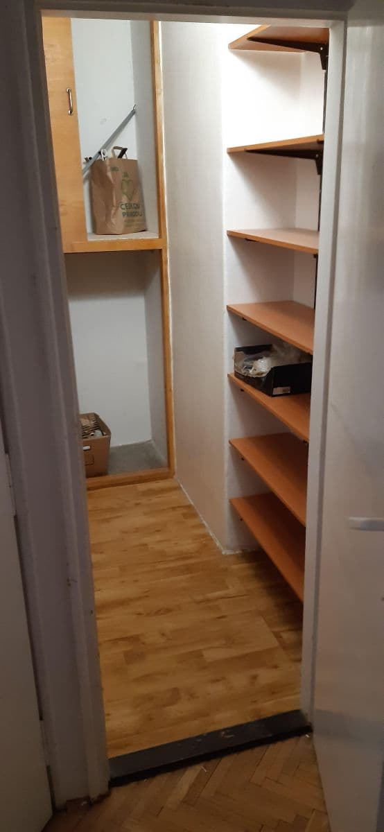 Pronájem bytu 2+1 77 m², Sdružení, Praha, Praha Pronájem bytu 2+1 77 m², Sdružení, Praha, Praha