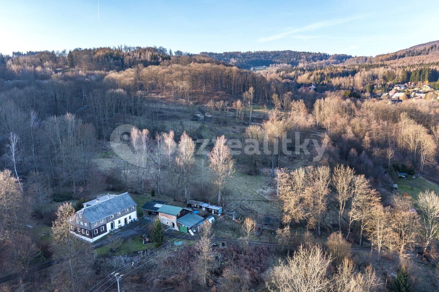 Prodej pozemku 12.064 m², Nový Bor, Liberecký kraj