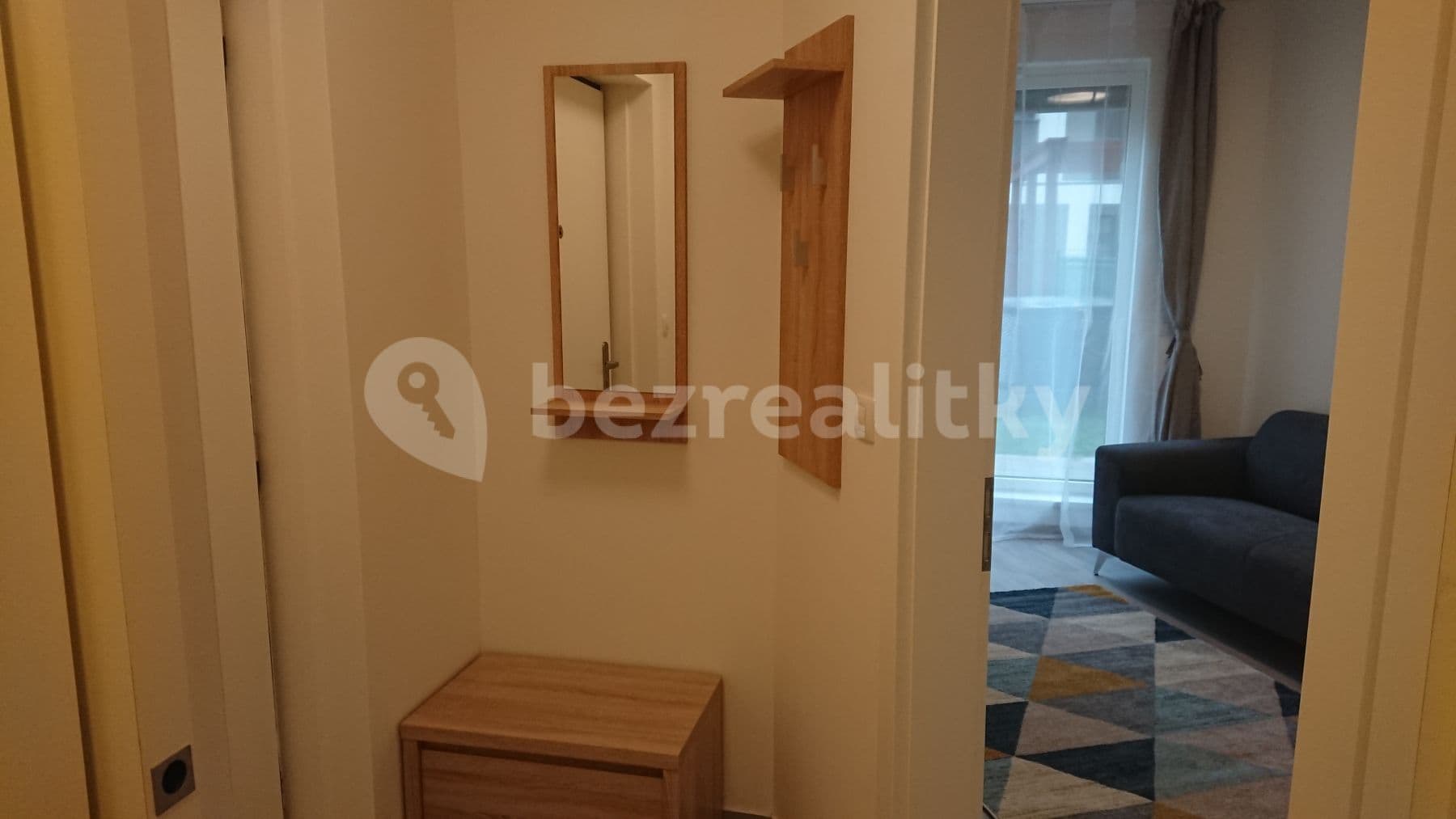 Pronájem bytu 2+kk 44 m², Olgy Havlové, Praha, Praha Pronájem bytu 2+kk 44 m², Olgy Havlové, Praha, Praha