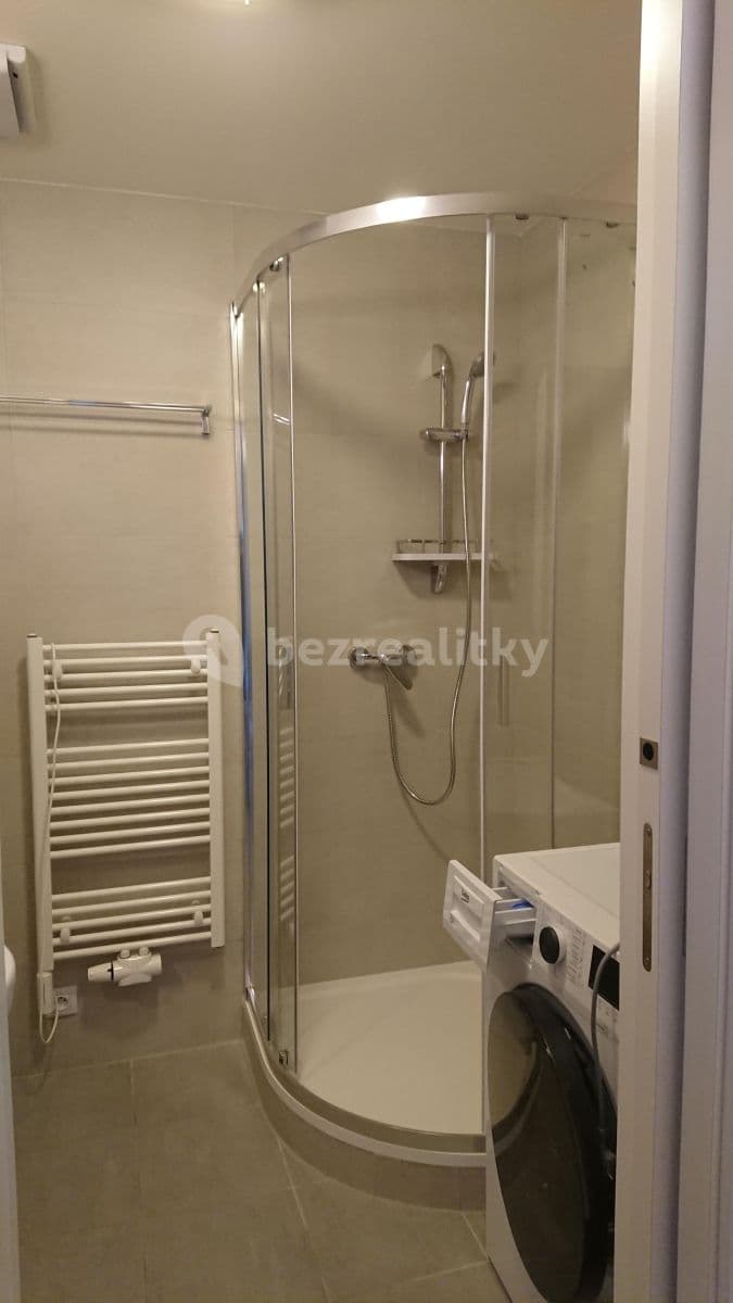 Pronájem bytu 2+kk 44 m², Olgy Havlové, Praha, Praha Pronájem bytu 2+kk 44 m², Olgy Havlové, Praha, Praha
