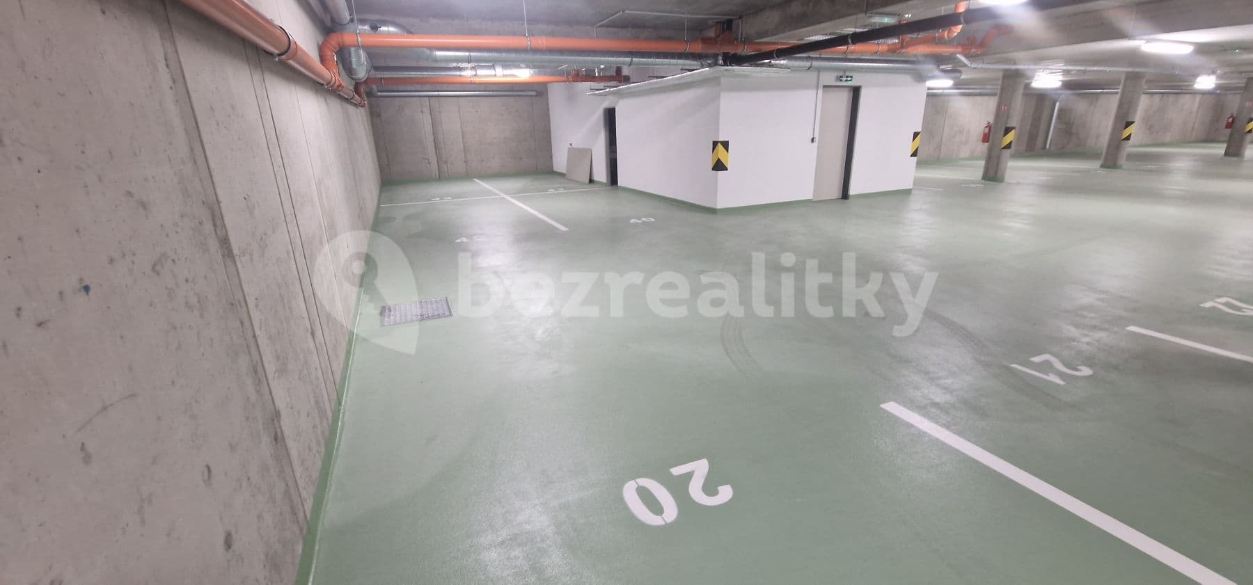 Pronájem bytu 2+kk 51 m², Ke Hřišti, Černošice, Středočeský kraj Pronájem bytu 2+kk 51 m², Ke Hřišti, Černošice, Středočeský kraj