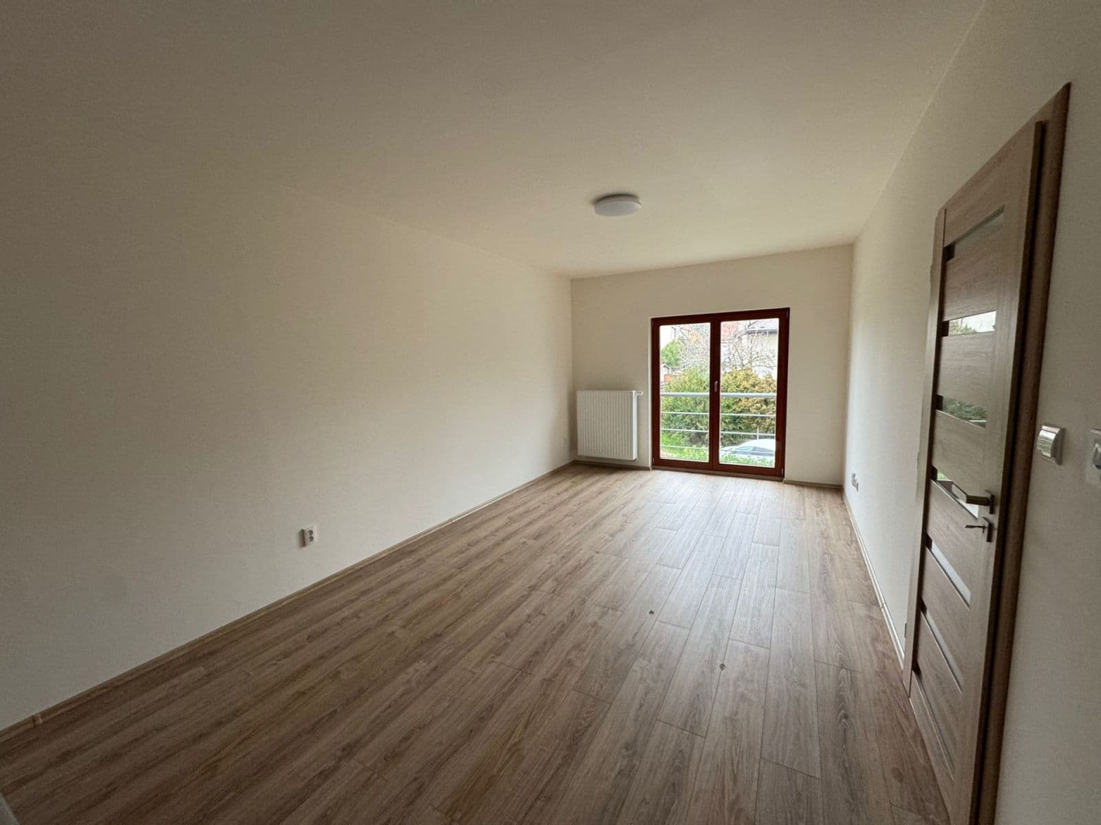 Pronájem bytu 2+kk 47 m², Zahradní, Jílové u Prahy, Středočeský kraj Pronájem bytu 2+kk 47 m², Zahradní, Jílové u Prahy, Středočeský kraj