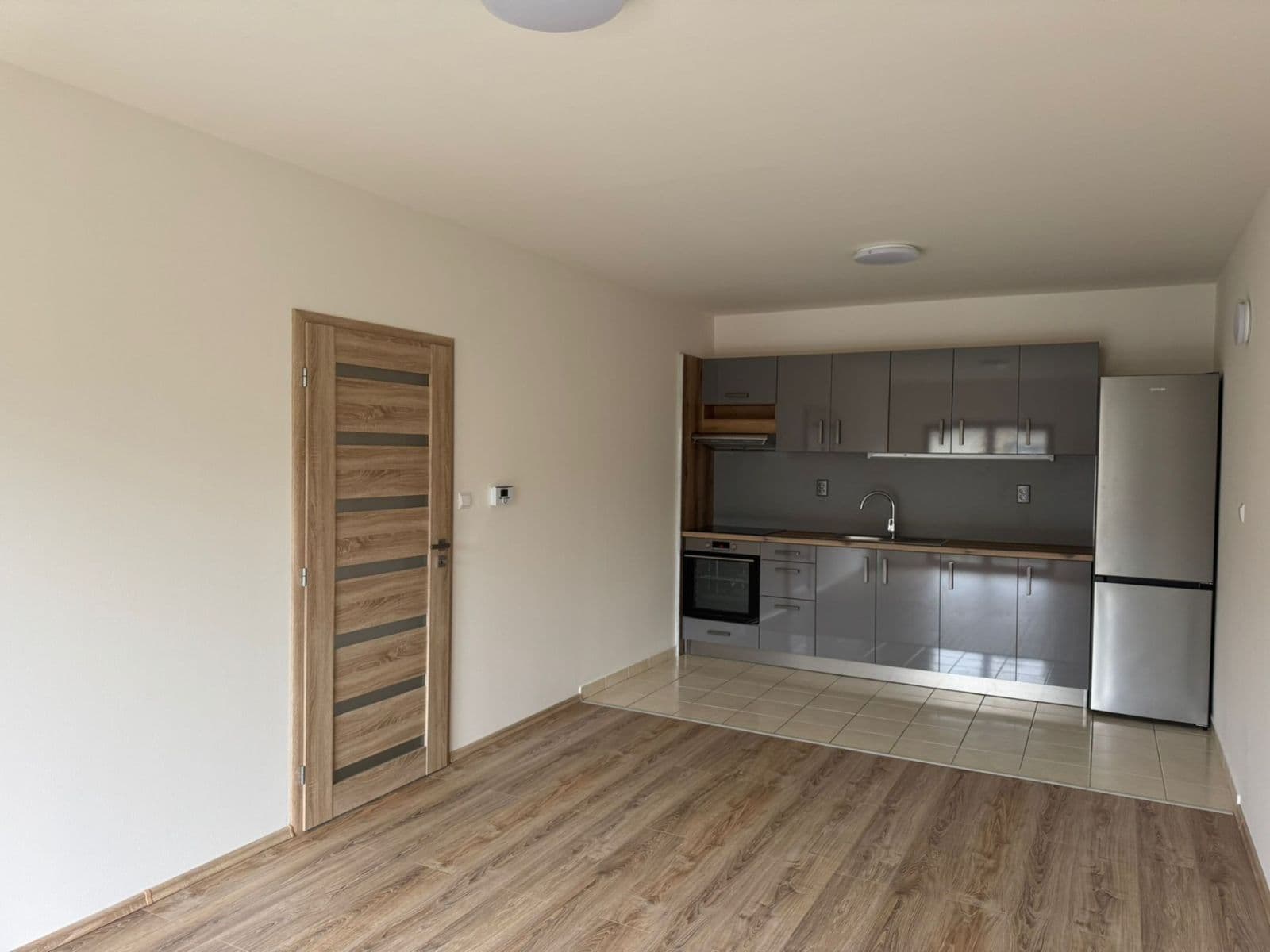 Pronájem bytu 2+kk 47 m², Zahradní, Jílové u Prahy, Středočeský kraj Pronájem bytu 2+kk 47 m², Zahradní, Jílové u Prahy, Středočeský kraj