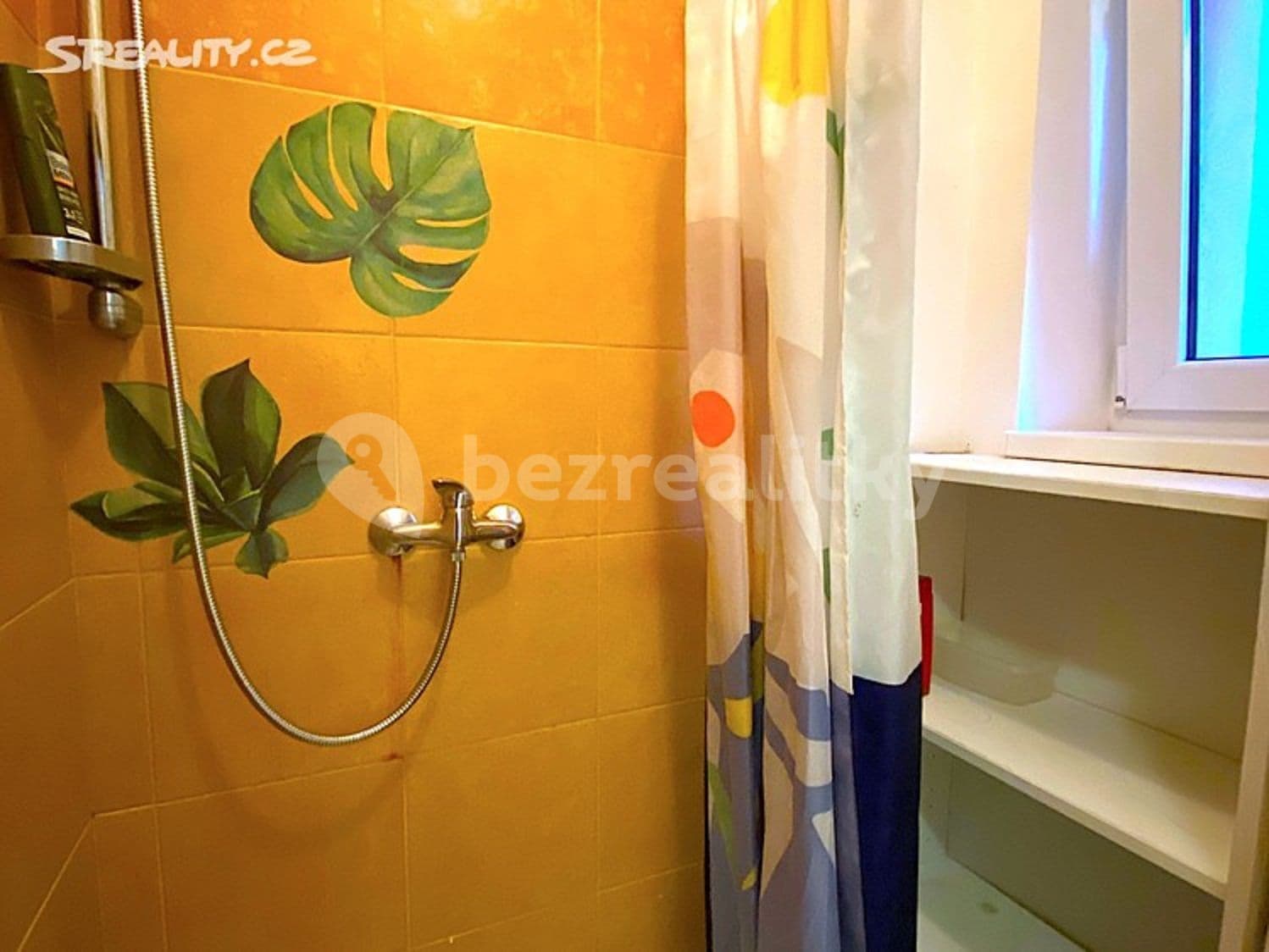 Pronájem bytu 1+kk 28 m², Na Dolinách, Praha, Praha Pronájem bytu 1+kk 28 m², Na Dolinách, Praha, Praha