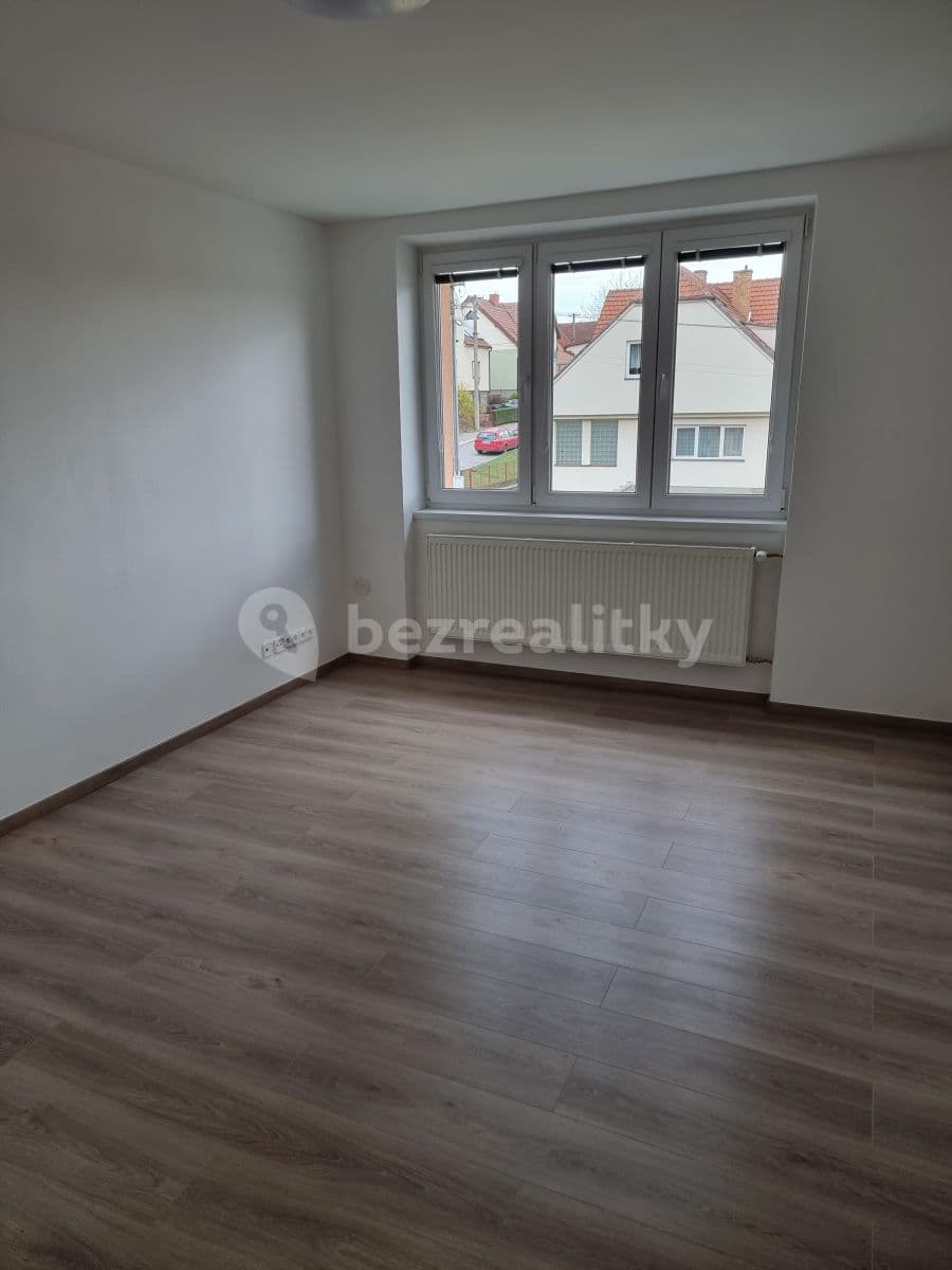 Pronájem bytu 3+kk 55 m², Školní, Rájec-Jestřebí, Jihomoravský kraj Pronájem bytu 3+kk 55 m², Školní, Rájec-Jestřebí, Jihomoravský kraj
