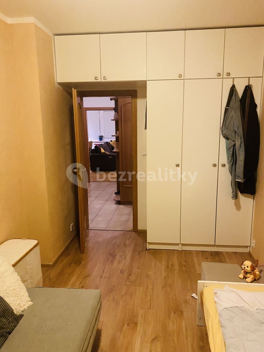 Pronájem bytu 3+kk 63 m², Na Kavčí skále, Říčany, Středočeský kraj Pronájem bytu 3+kk 63 m², Na Kavčí skále, Říčany, Středočeský kraj