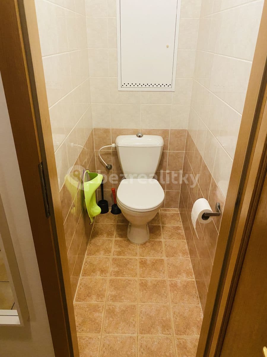 Pronájem bytu 3+kk 63 m², Na Kavčí skále, Říčany, Středočeský kraj Pronájem bytu 3+kk 63 m², Na Kavčí skále, Říčany, Středočeský kraj