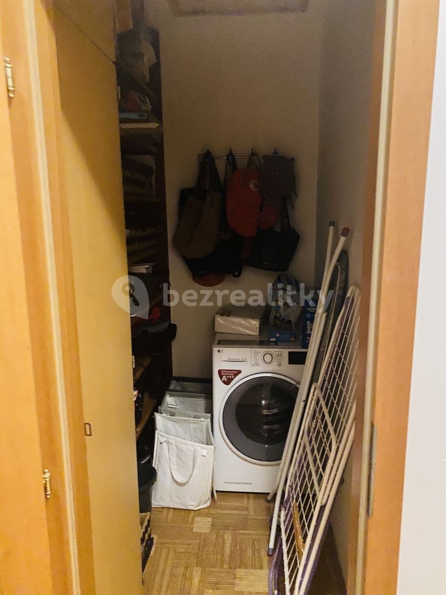 Pronájem bytu 3+kk 63 m², Na Kavčí skále, Říčany, Středočeský kraj Pronájem bytu 3+kk 63 m², Na Kavčí skále, Říčany, Středočeský kraj