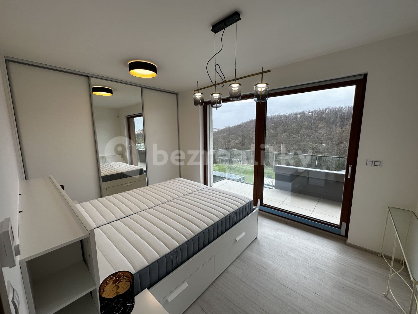 Pronájem bytu 2+kk 83 m², Lučištníků, Praha, Praha Pronájem bytu 2+kk 83 m², Lučištníků, Praha, Praha