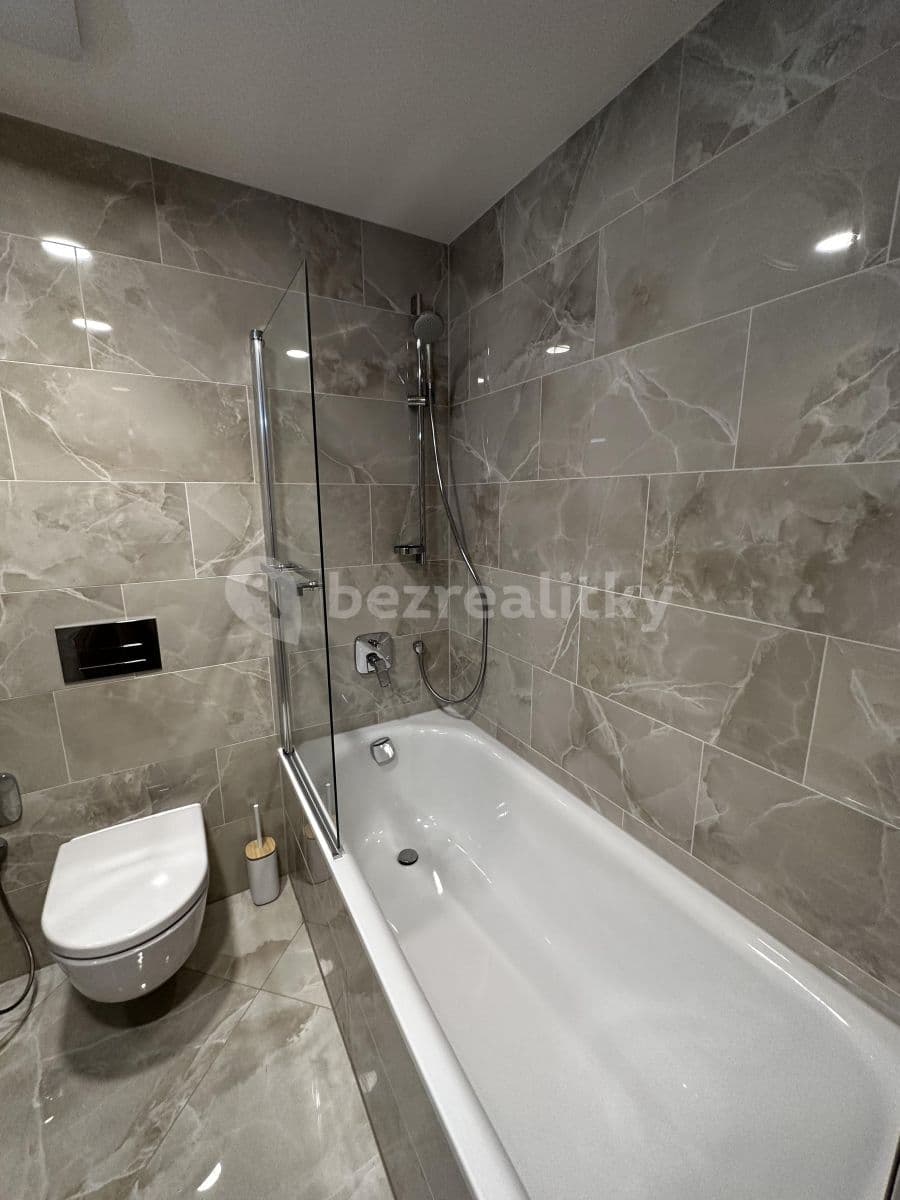 Pronájem bytu 2+kk 83 m², Lučištníků, Praha, Praha Pronájem bytu 2+kk 83 m², Lučištníků, Praha, Praha