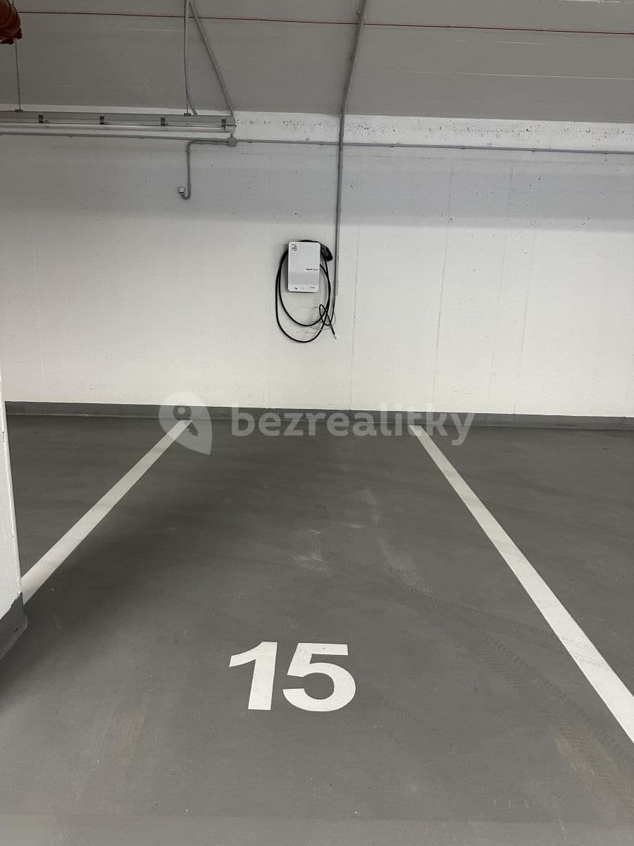 Pronájem bytu 2+kk 83 m², Lučištníků, Praha, Praha Pronájem bytu 2+kk 83 m², Lučištníků, Praha, Praha