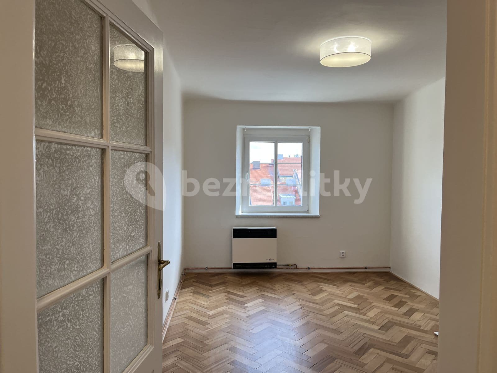 Pronájem bytu 2+1 53 m², Velehradská, Praha, Praha Pronájem bytu 2+1 53 m², Velehradská, Praha, Praha