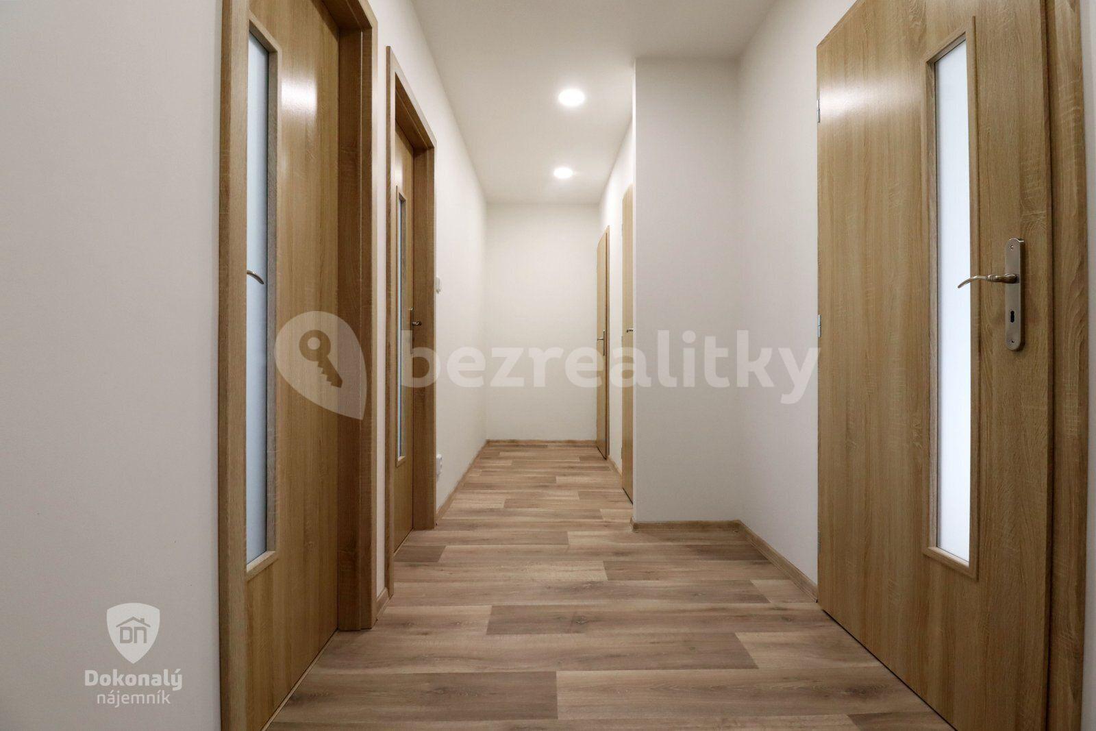 Pronájem bytu 3+1 58 m², Novodvorská, Praha, Praha