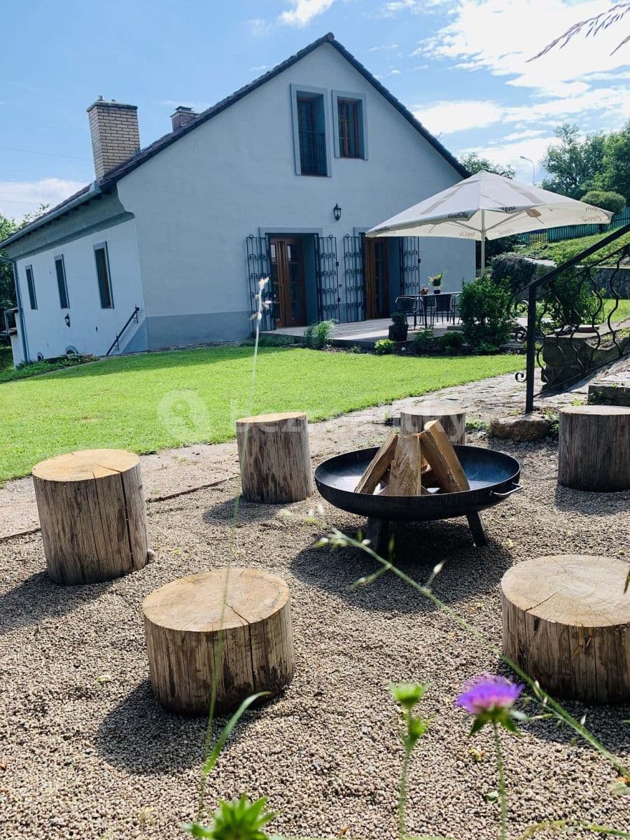 Pronájem chaty, chalupy, Černá Hora, Jihomoravský kraj Pronájem chaty, chalupy, Černá Hora, Jihomoravský kraj