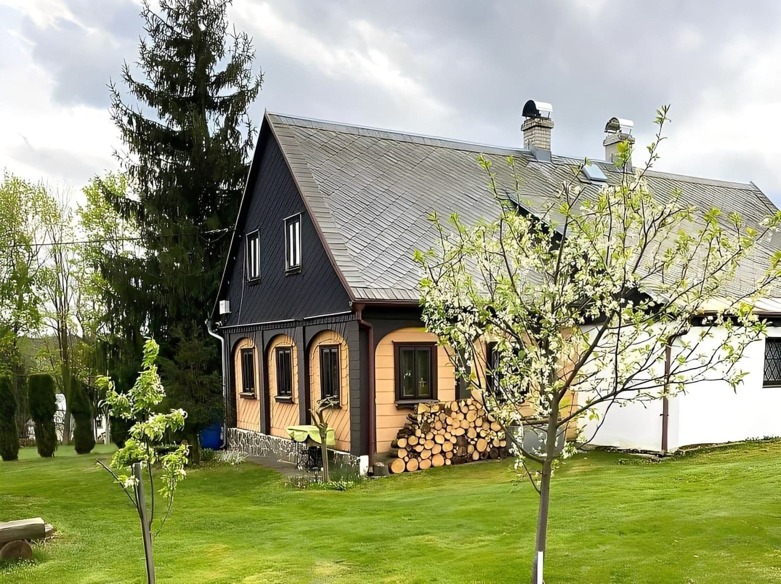 Pronájem chaty, chalupy, Staré Křečany, Ústecký kraj Pronájem chaty, chalupy, Staré Křečany, Ústecký kraj