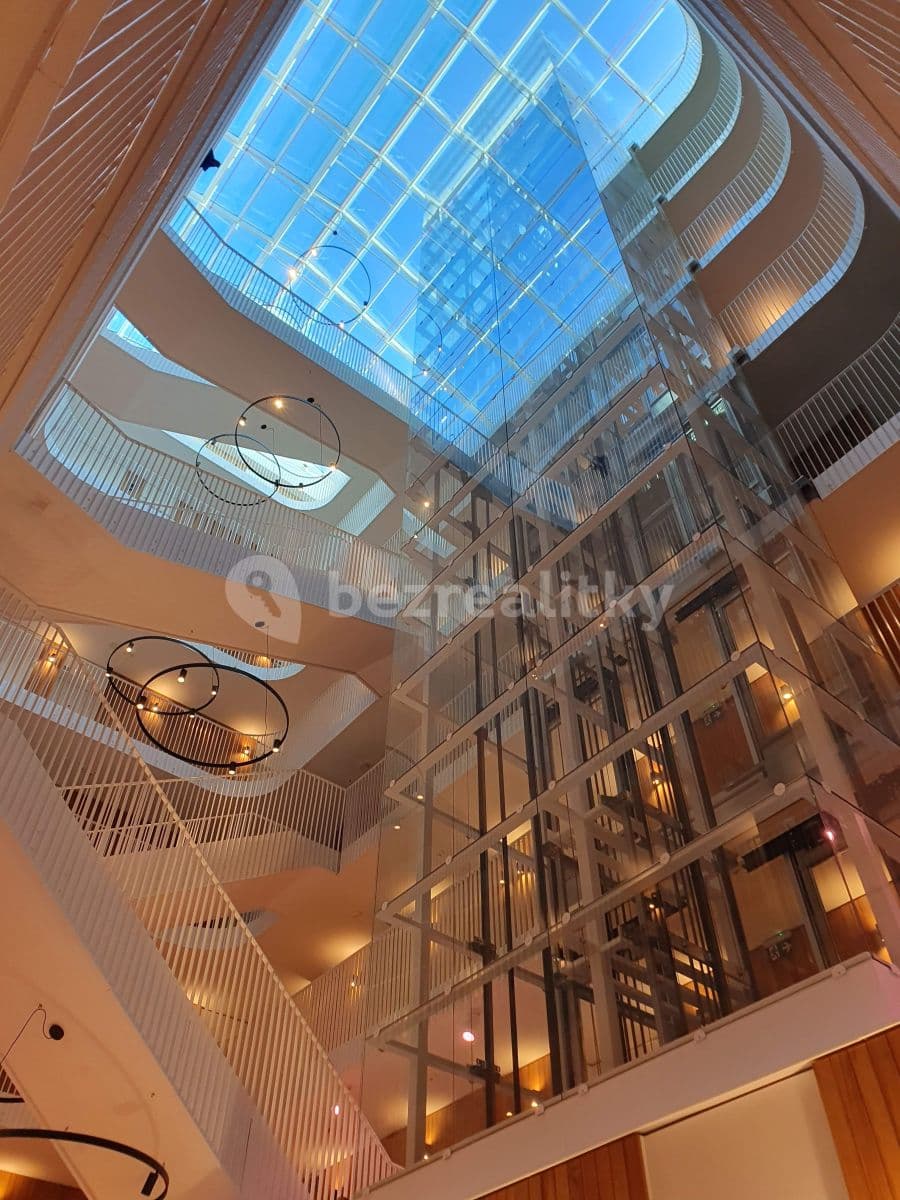 Pronájem bytu 1+kk 39 m², Pod Dálnicí, Praha, Praha Pronájem bytu 1+kk 39 m², Pod Dálnicí, Praha, Praha