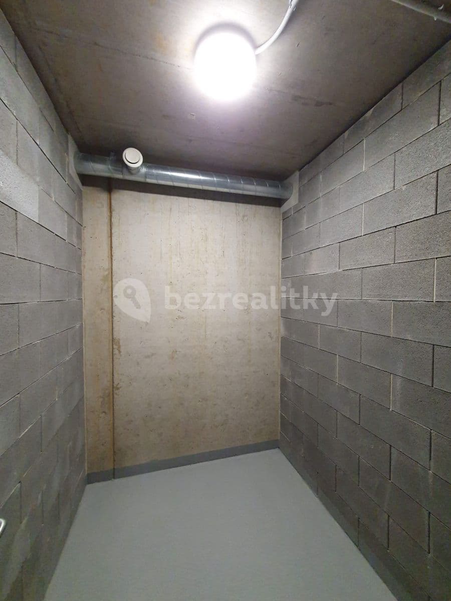 Pronájem bytu 1+kk 39 m², Pod Dálnicí, Praha, Praha Pronájem bytu 1+kk 39 m², Pod Dálnicí, Praha, Praha