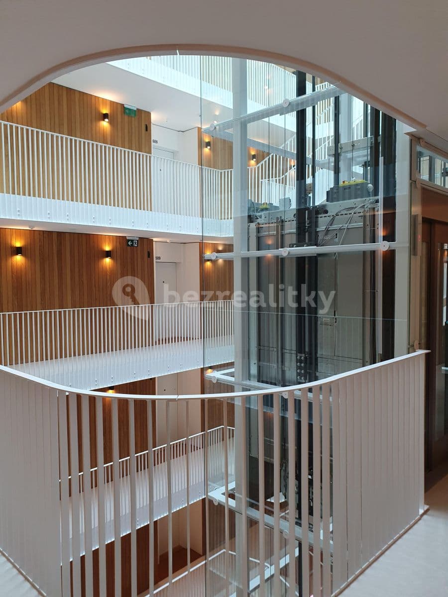 Pronájem bytu 1+kk 39 m², Pod Dálnicí, Praha, Praha Pronájem bytu 1+kk 39 m², Pod Dálnicí, Praha, Praha