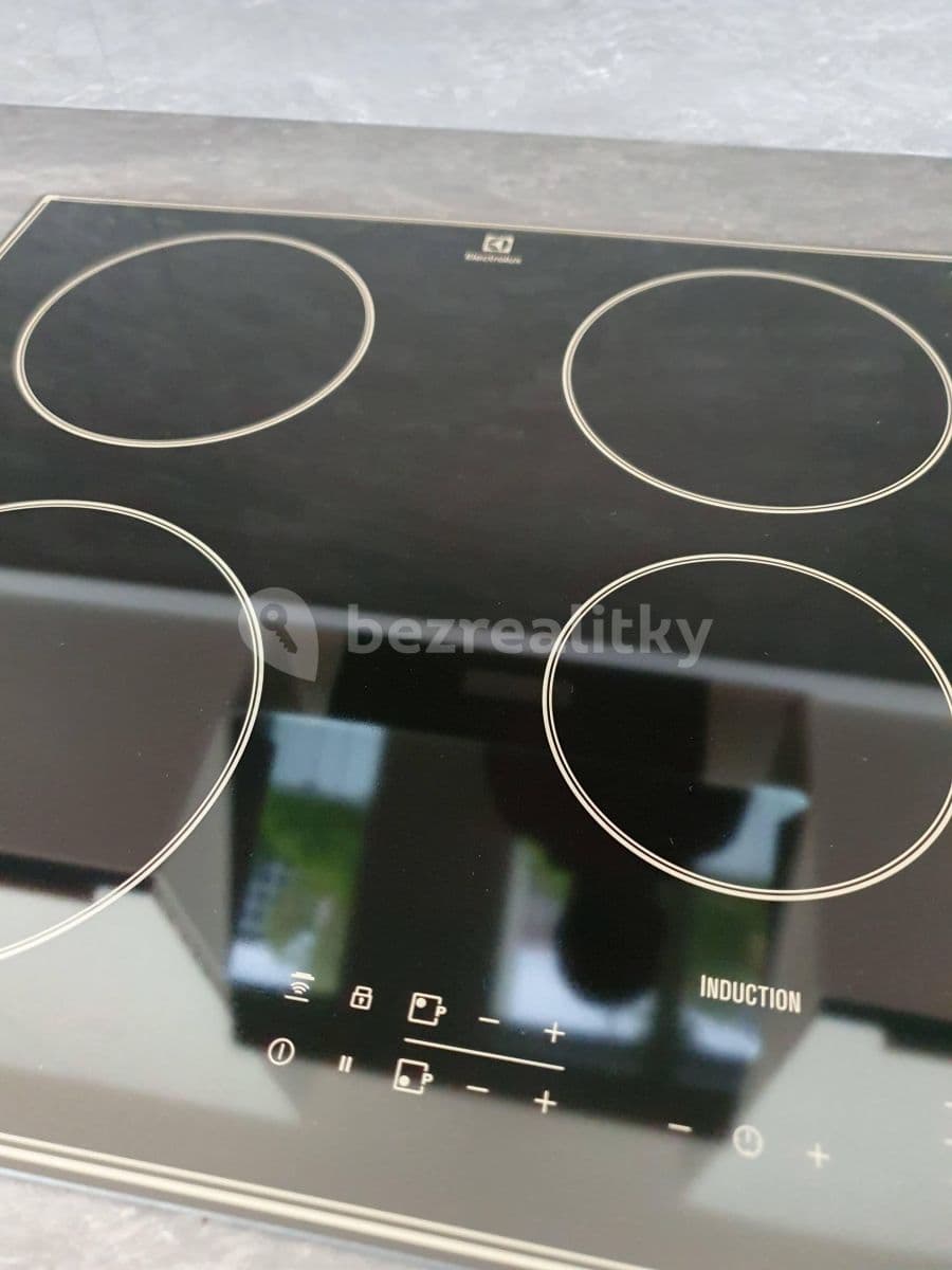 Pronájem bytu 1+kk 39 m², Pod Dálnicí, Praha, Praha Pronájem bytu 1+kk 39 m², Pod Dálnicí, Praha, Praha