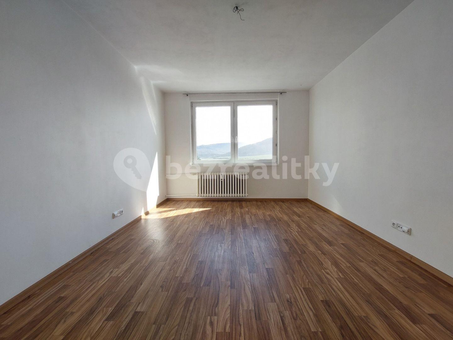 Prodej bytu 3+1 65 m², Na Vyhlídce, Klášterec nad Ohří, Ústecký kraj