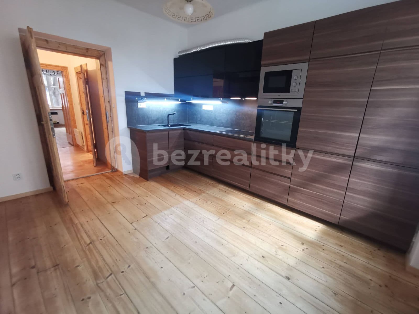 Pronájem bytu 2+1 73 m², Žerotínova, Praha, Praha Pronájem bytu 2+1 73 m², Žerotínova, Praha, Praha