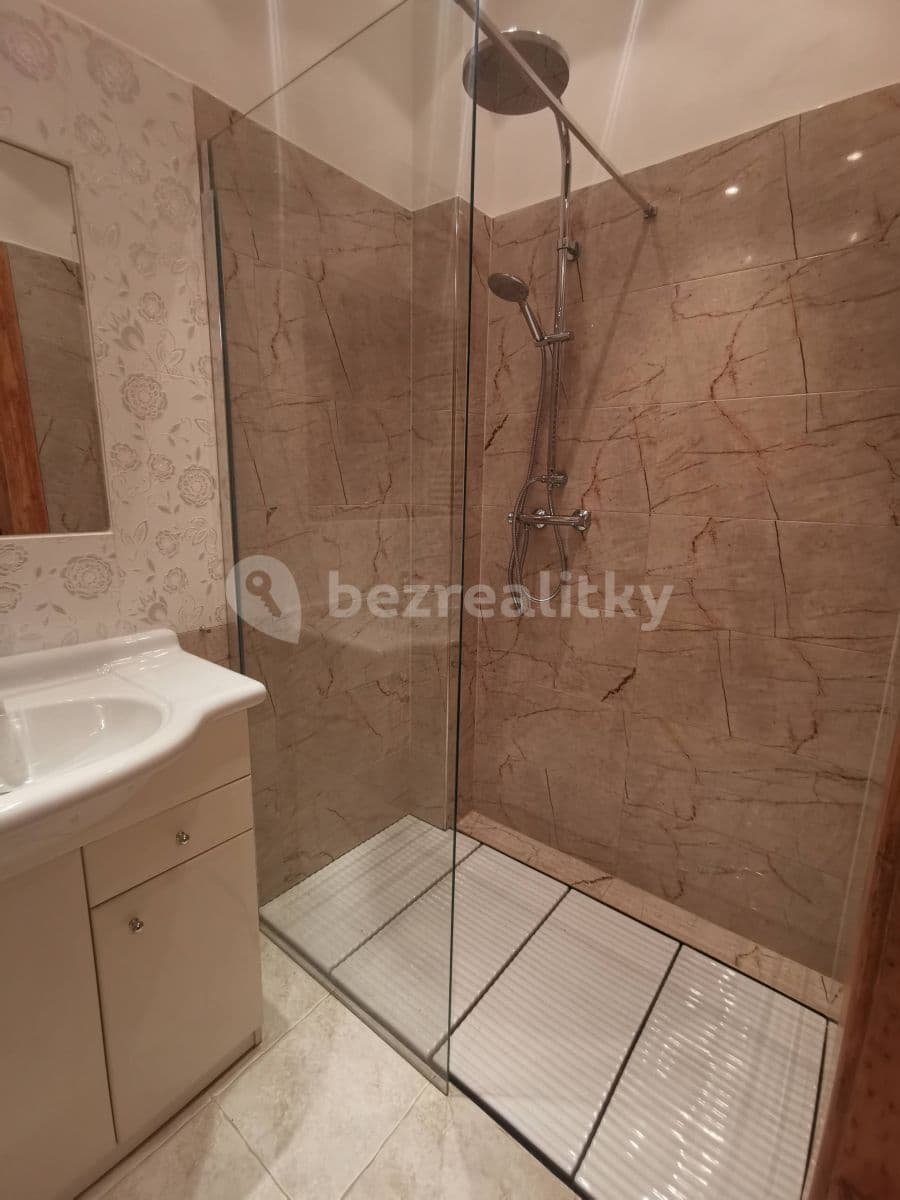 Pronájem bytu 2+1 73 m², Žerotínova, Praha, Praha Pronájem bytu 2+1 73 m², Žerotínova, Praha, Praha