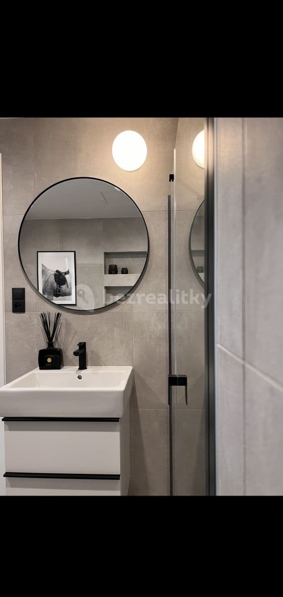 Pronájem bytu 2+kk 61 m², Počernická, Praha, Praha Pronájem bytu 2+kk 61 m², Počernická, Praha, Praha