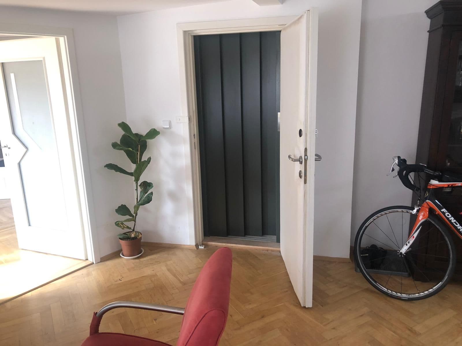 Pronájem bytu 4+kk 189 m², Seifertova, Praha, Praha Pronájem bytu 4+kk 189 m², Seifertova, Praha, Praha