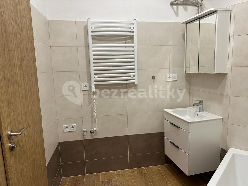 Pronájem bytu 1+1 45 m², Žitomírská, Praha, Praha Pronájem bytu 1+1 45 m², Žitomírská, Praha, Praha