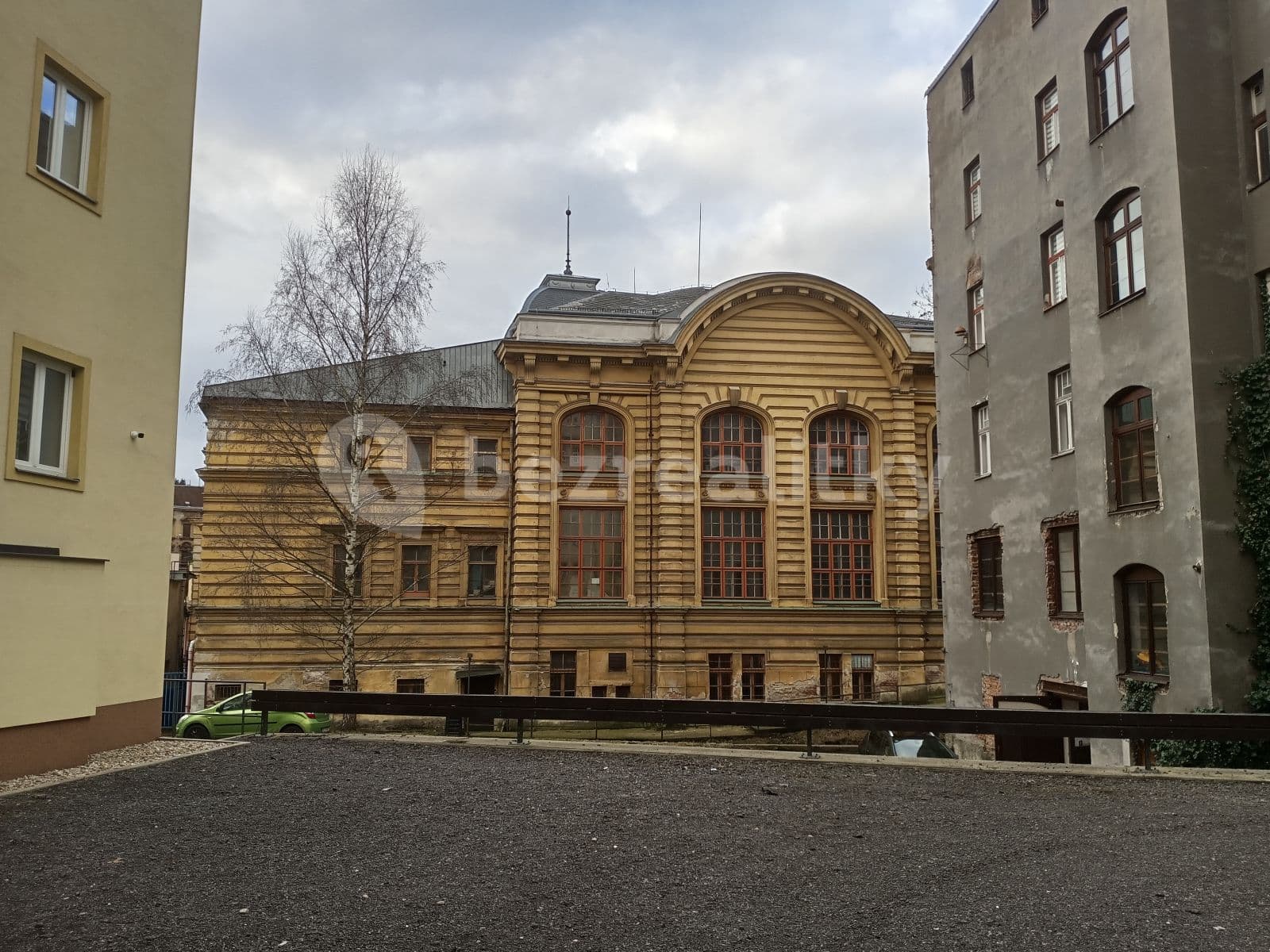 Pronájem bytu 1+kk 21 m², Anenské náměstí, Jablonec nad Nisou, Liberecký kraj Pronájem bytu 1+kk 21 m², Anenské náměstí, Jablonec nad Nisou, Liberecký kraj