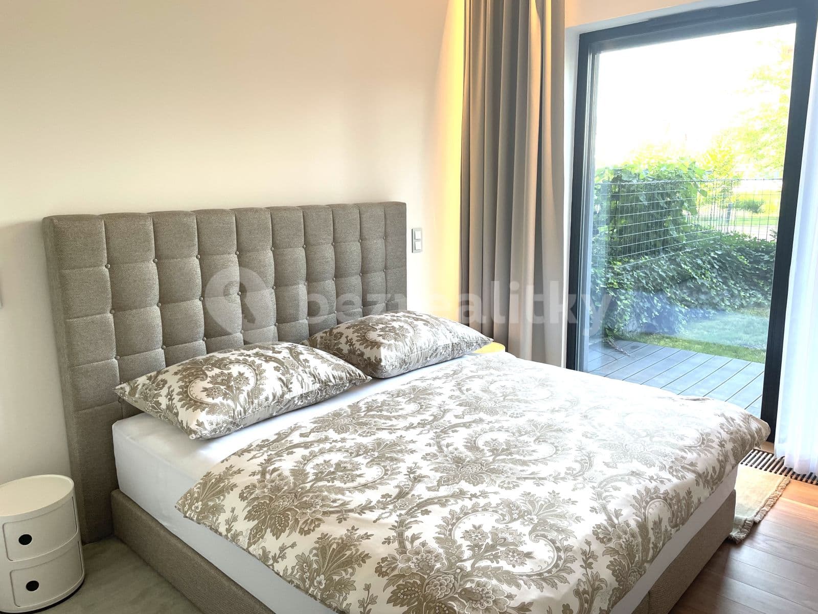 Pronájem bytu 3+kk 145 m², Sanderova, Praha, Praha Pronájem bytu 3+kk 145 m², Sanderova, Praha, Praha