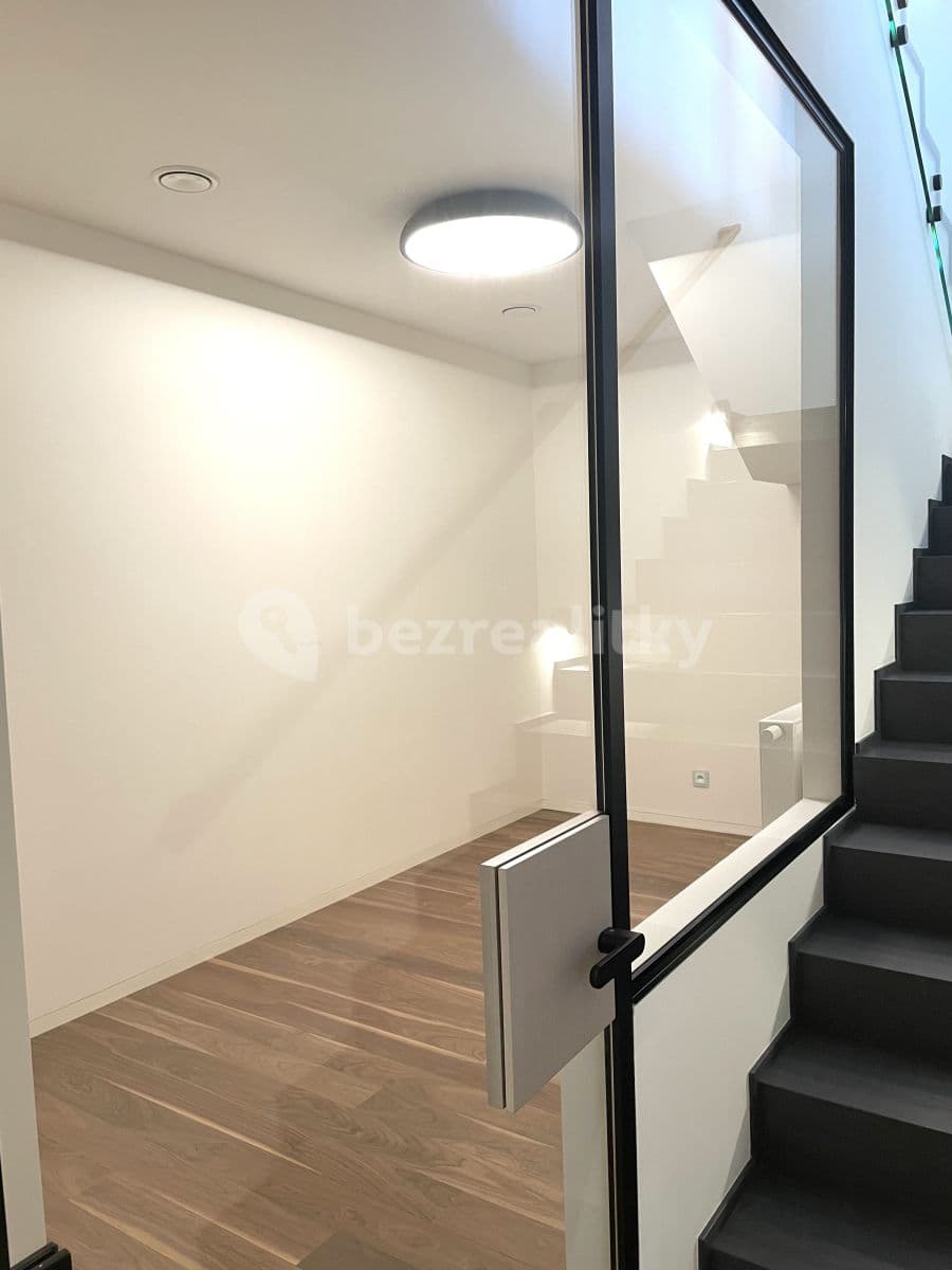 Pronájem bytu 3+kk 145 m², Sanderova, Praha, Praha Pronájem bytu 3+kk 145 m², Sanderova, Praha, Praha